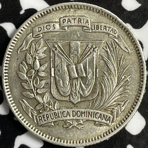 1961 Dominican Republic 25 Centavos Lot#D8725 Silver! Nice!