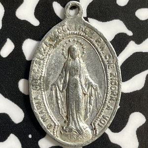 Undated Mary Religious Medalet Lot#D6374 15x21mm