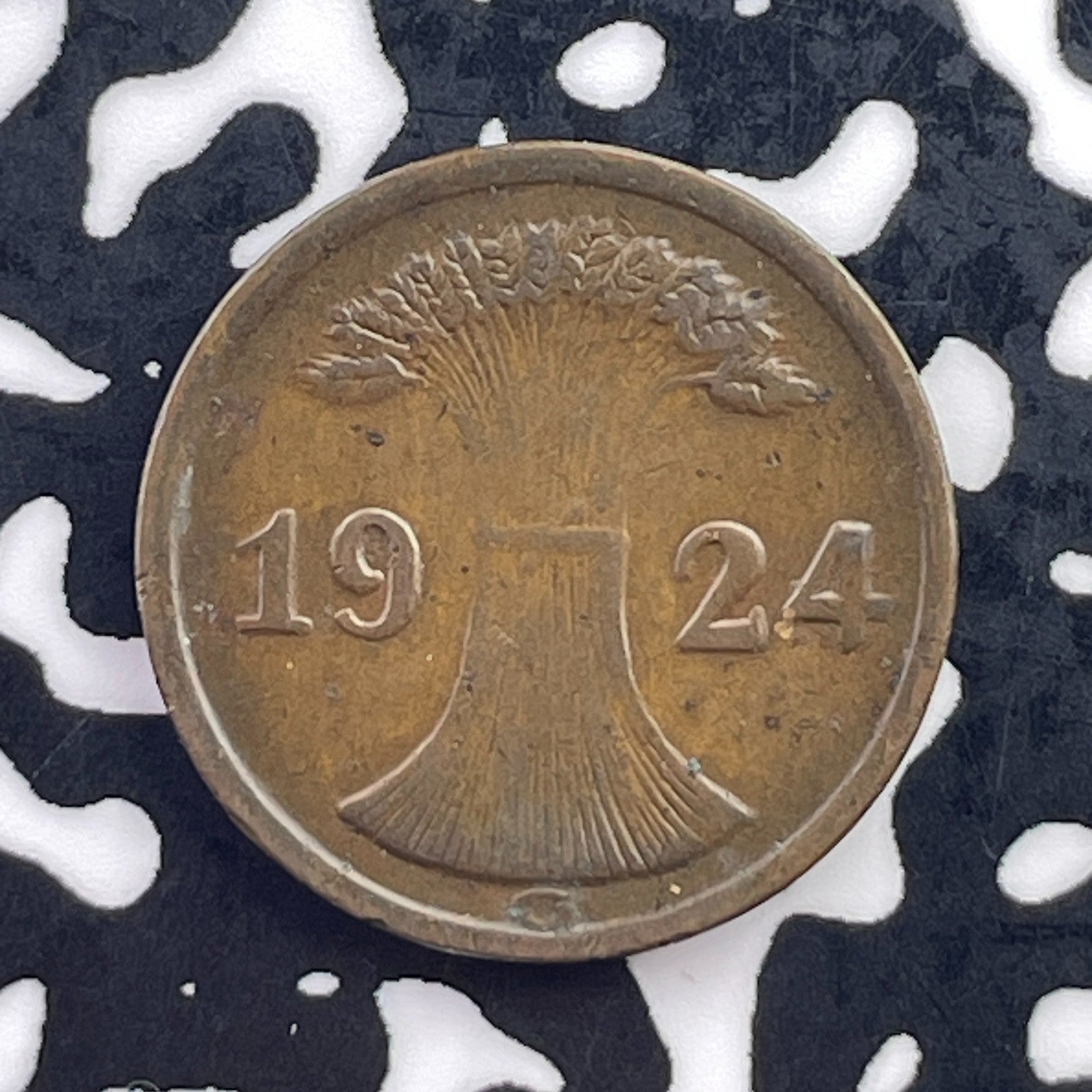1924 Germany 2 Pfennig Lot#C5878