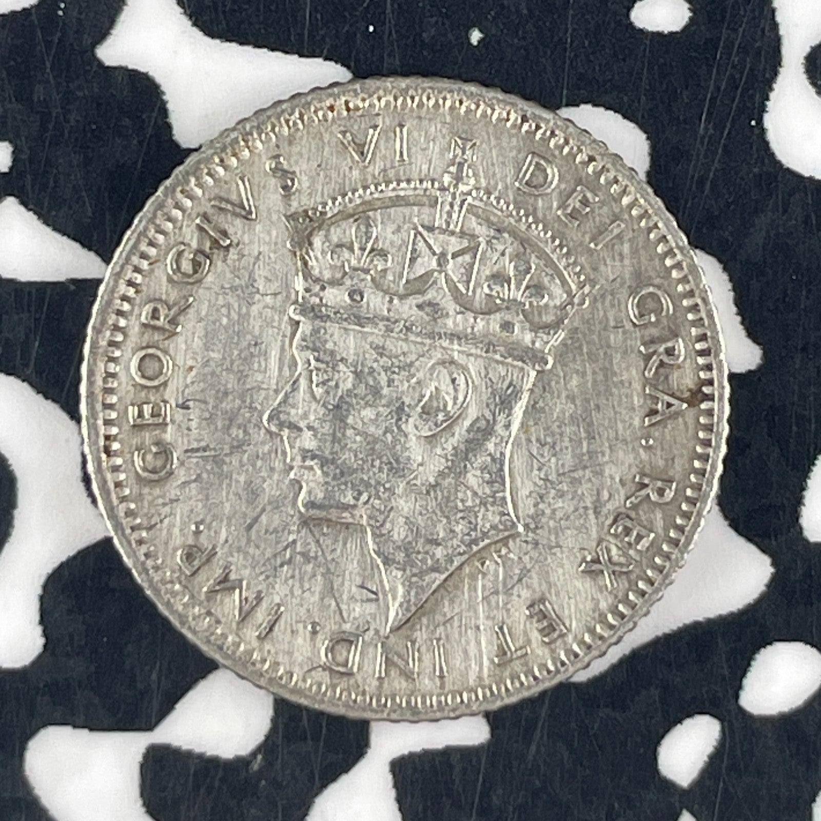 1942-C Newfoundland 10 Cents Lot#F3968 Silver!