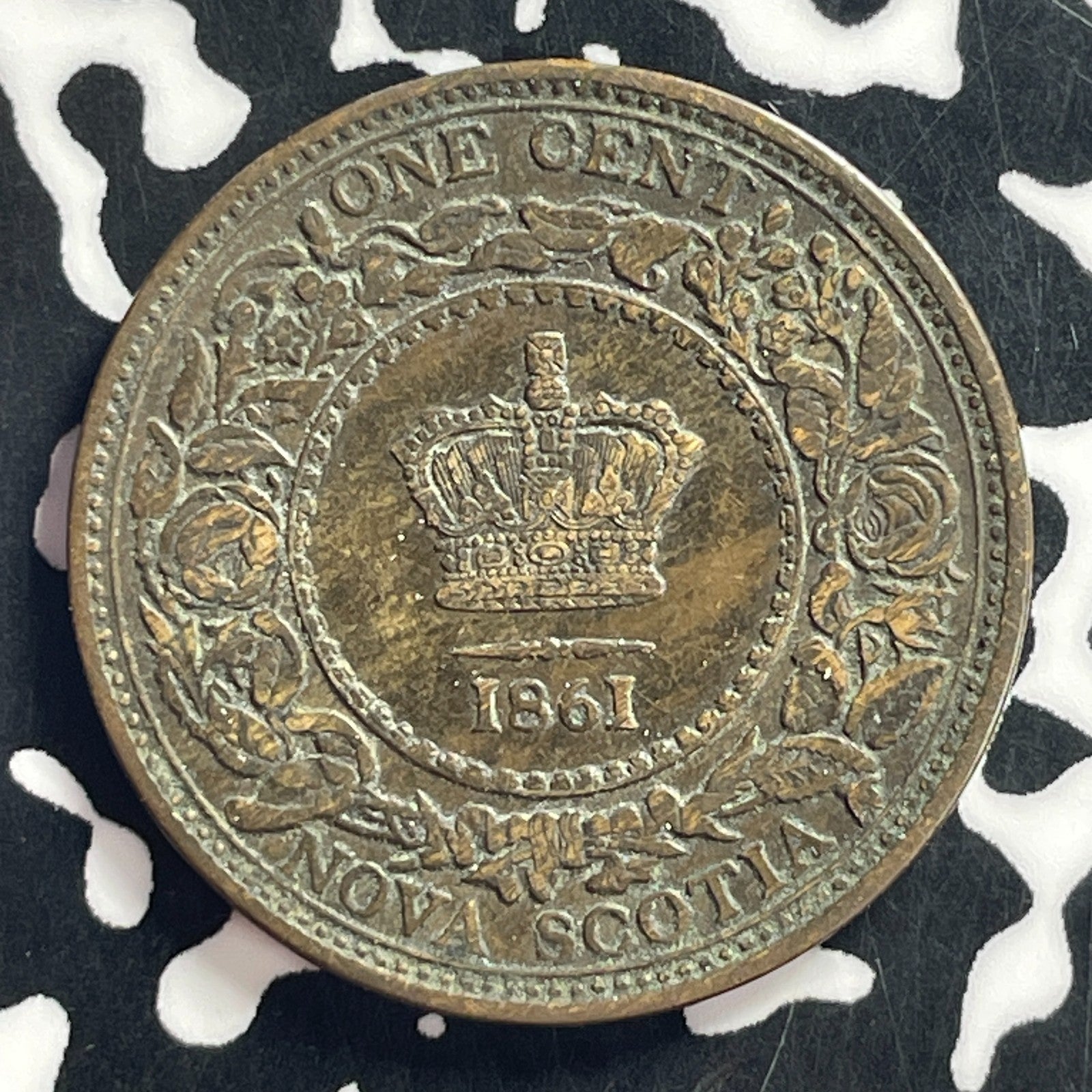 1861 Nova Scotia Large Cent Lot#C2263 Nice!