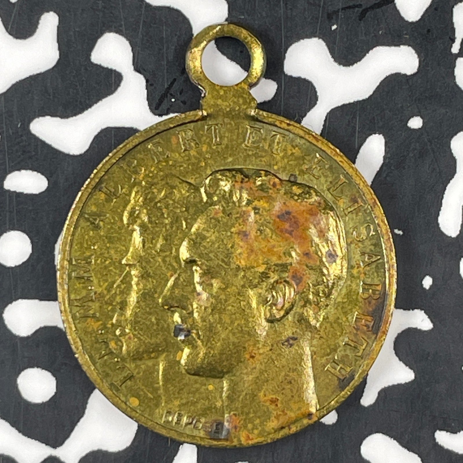 (1920's) Belgium Albert & Elizabeth Medalet Lot#C9870 24mm