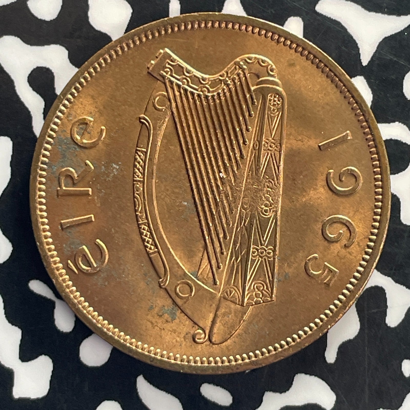 1965 Ireland 1 Penny Lot#C4621 High Grade! Beautiful!