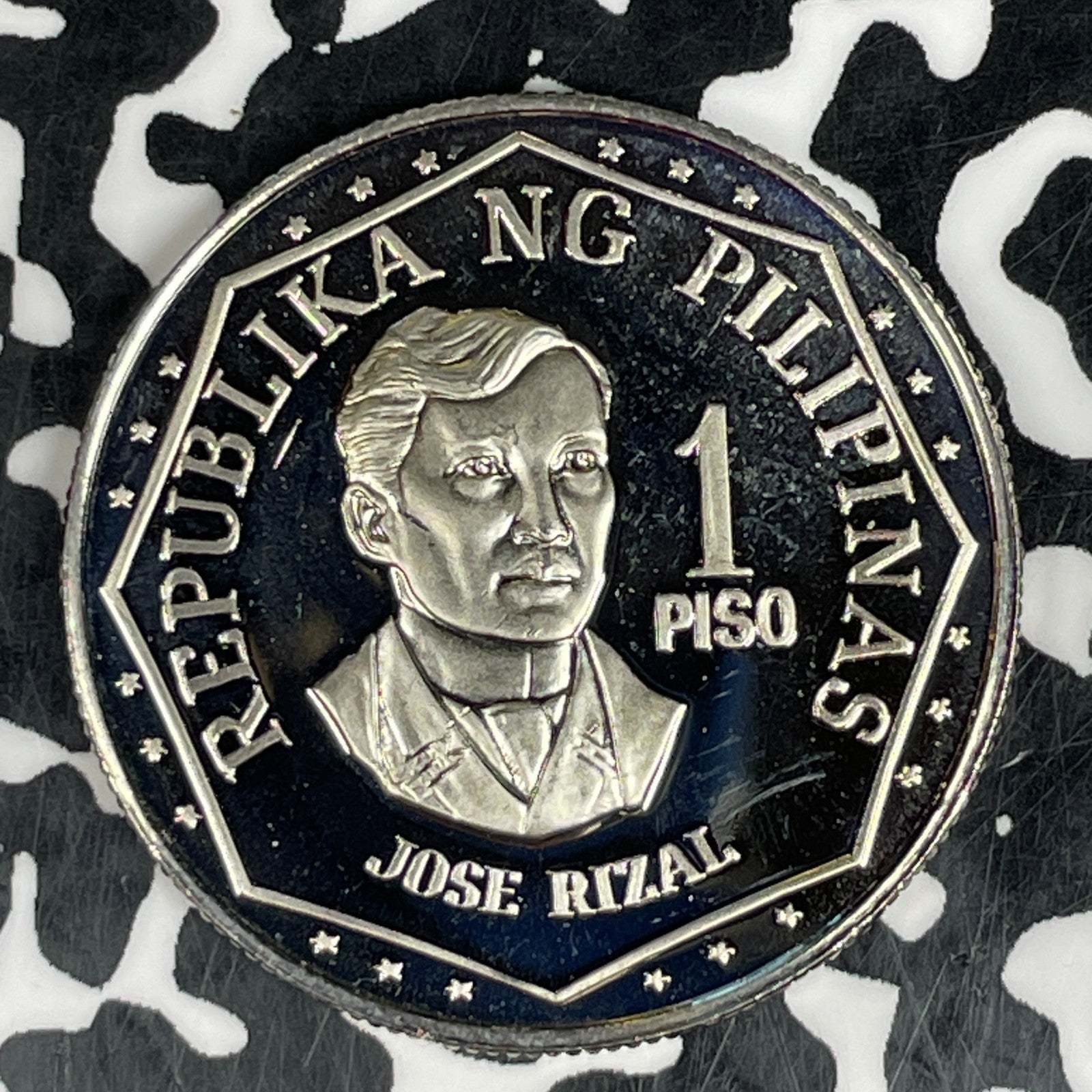 1975 Philippines 1 Piso Lot#C9036 Proof!