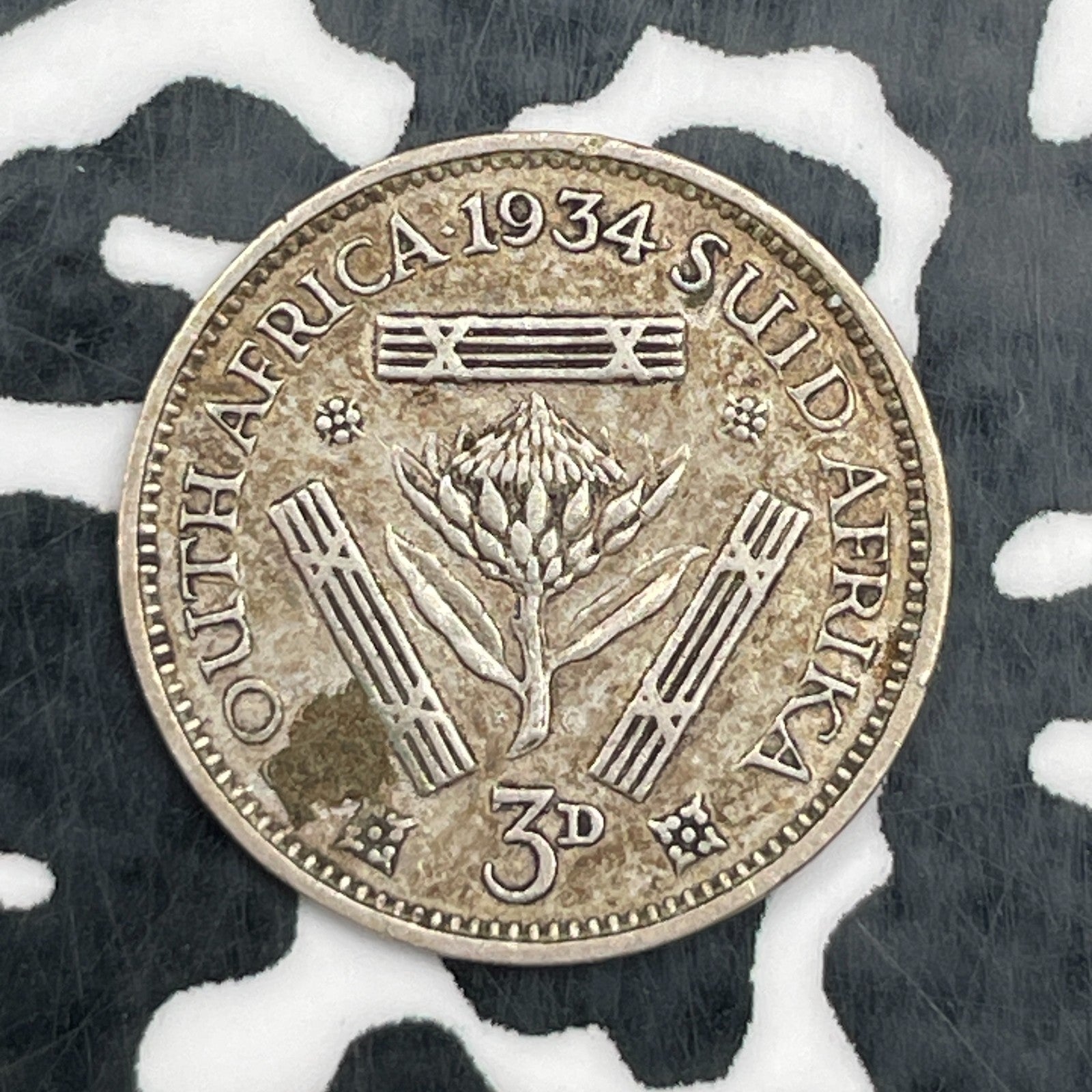 1934 South Africa 3 Pence Threepence Lot#N2766 Silver!