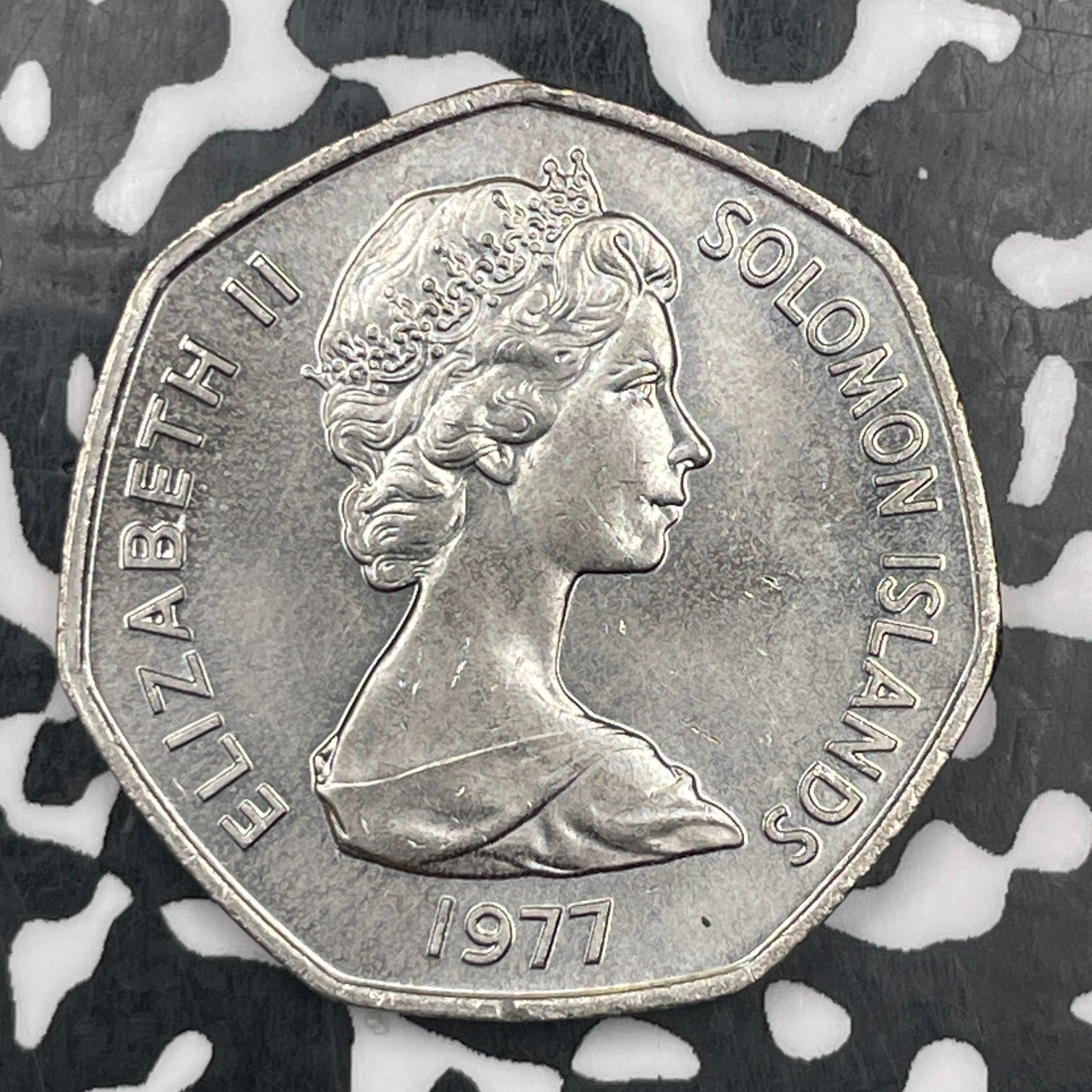 1977 Solomon Islands $1 Dollar Lot#F9309 High Grade! Beautiful!