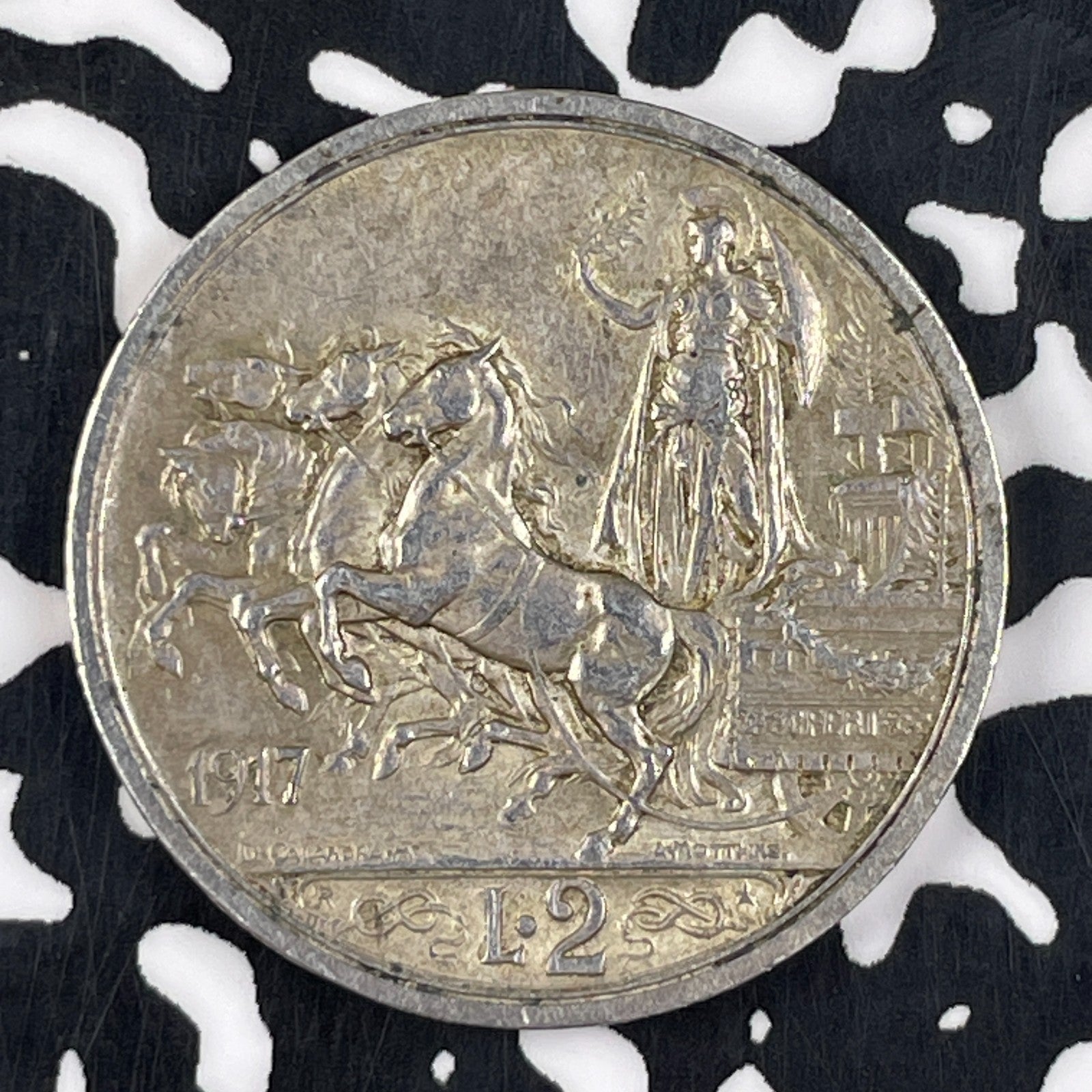 1917-R Italy 2 Lire Lot#JM1365 Silver! Nice!