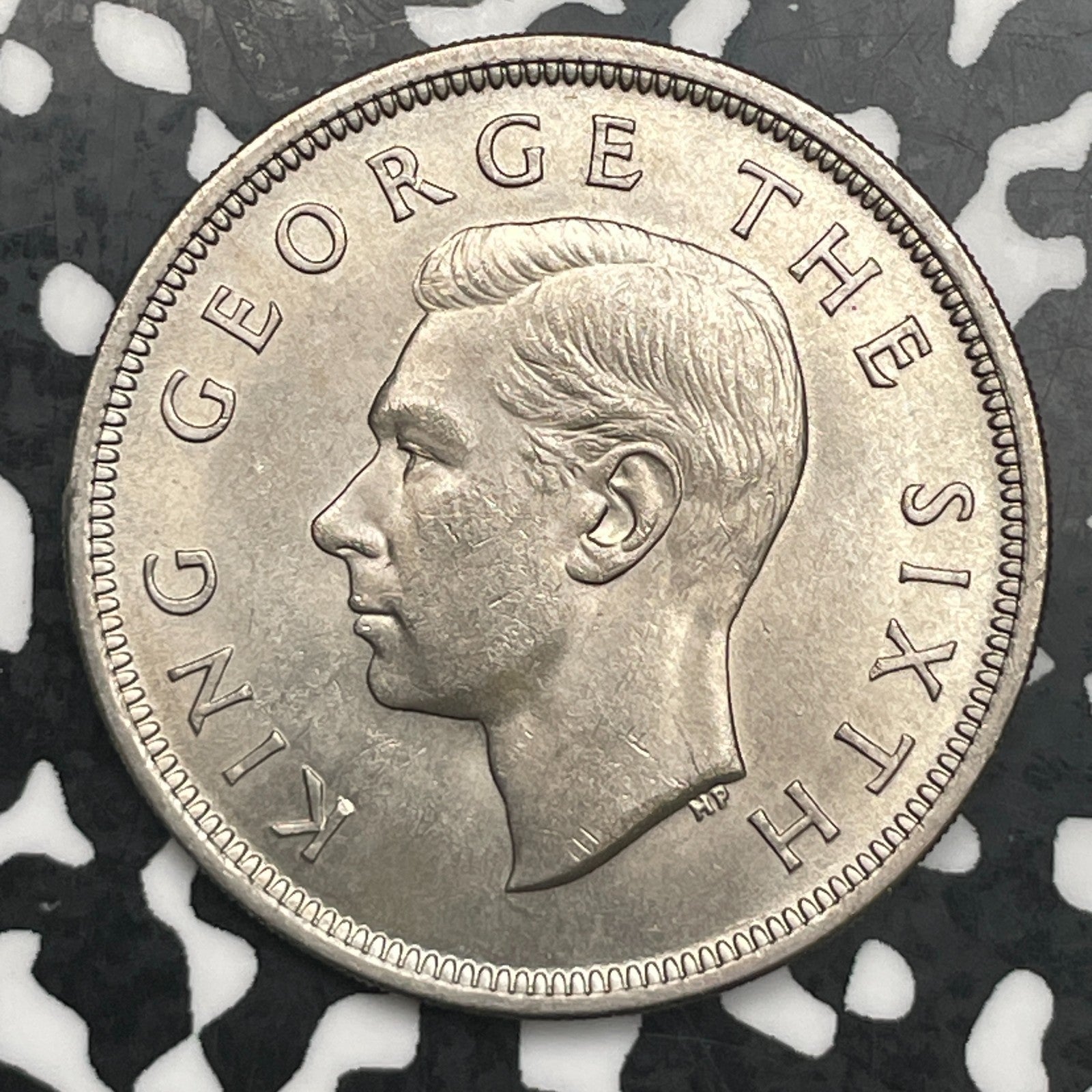 1951 New Zealand 1/2 Crown Half Crown Lot#F7265 High Grade! Beautiful!
