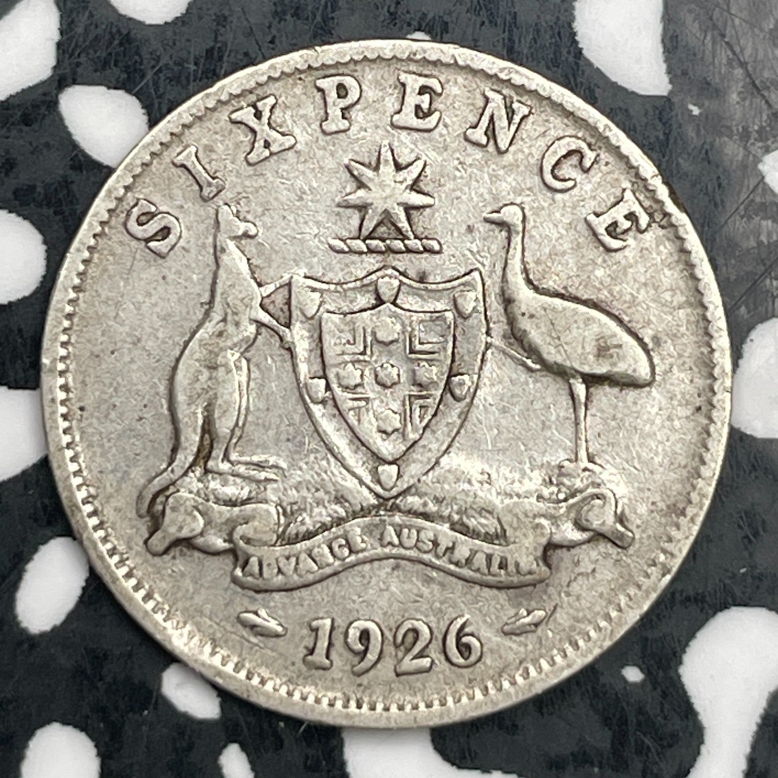1926 Australia 6 Pence Sixpence Lot#F6545 Silver!