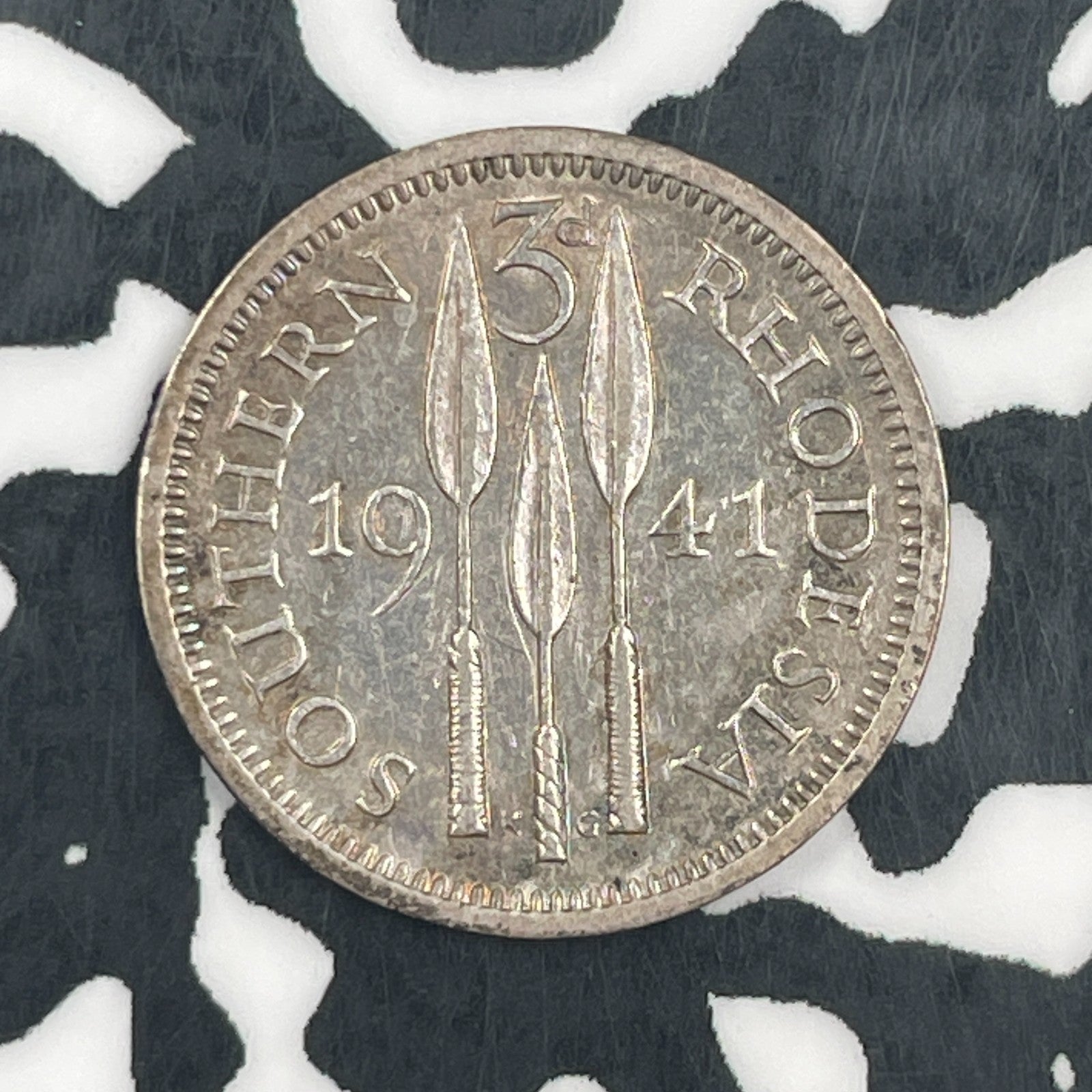 1941 Southern Rhodesia 3 Pence Threepence Lot#F7856 Silver! Nice!