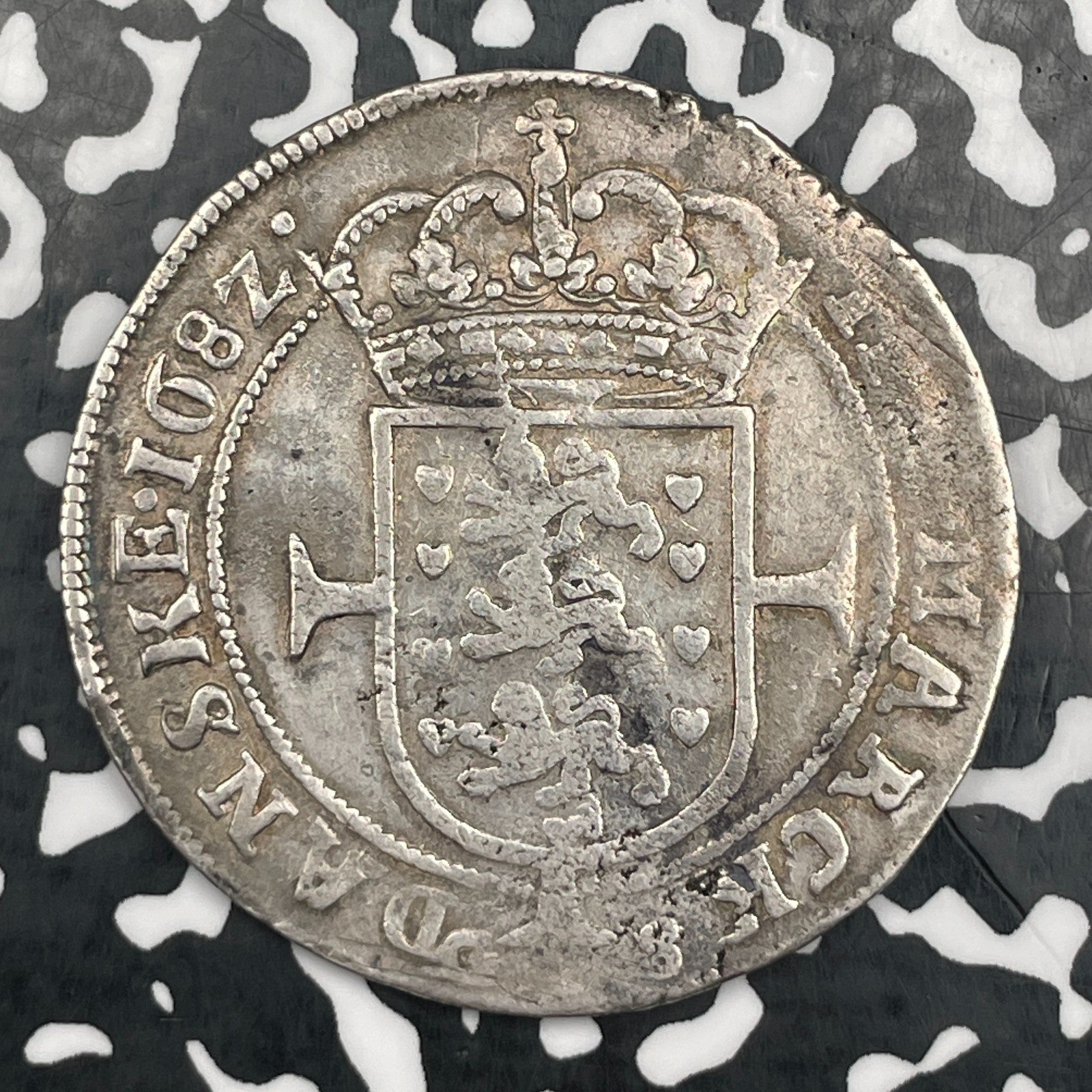 1682 Denmark 1 Krone/4 Mark Lot#JM2052 Large Silver! DAV-3637