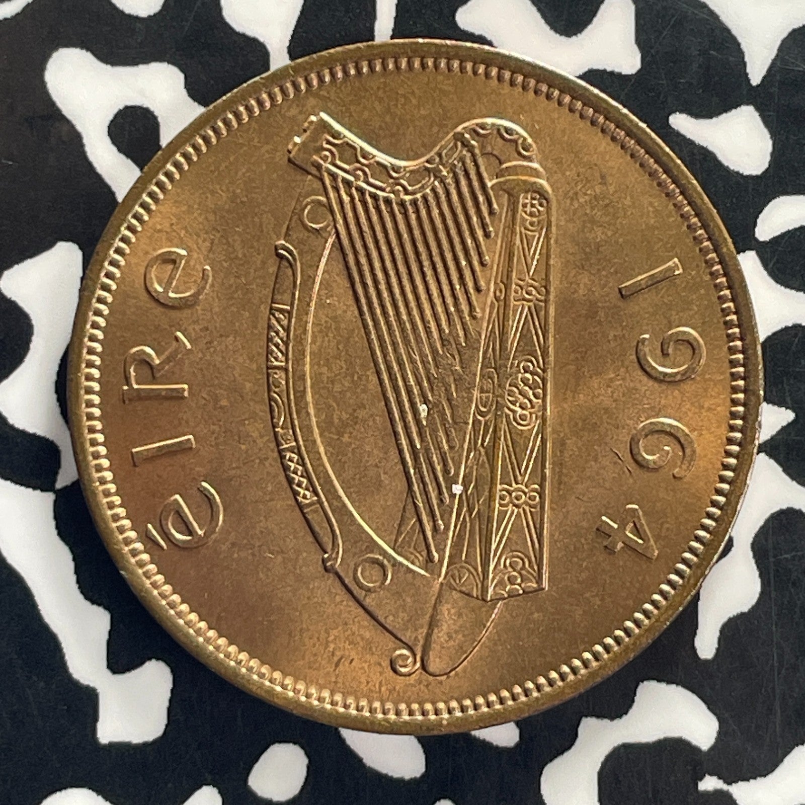 1964 Ireland 1 Penny Lot#C4620 High Grade! Beautiful!