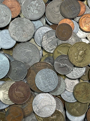 Large Mixed Bulk Lot of 100 Assorted Worldwide Coins! Excellent Assortment!