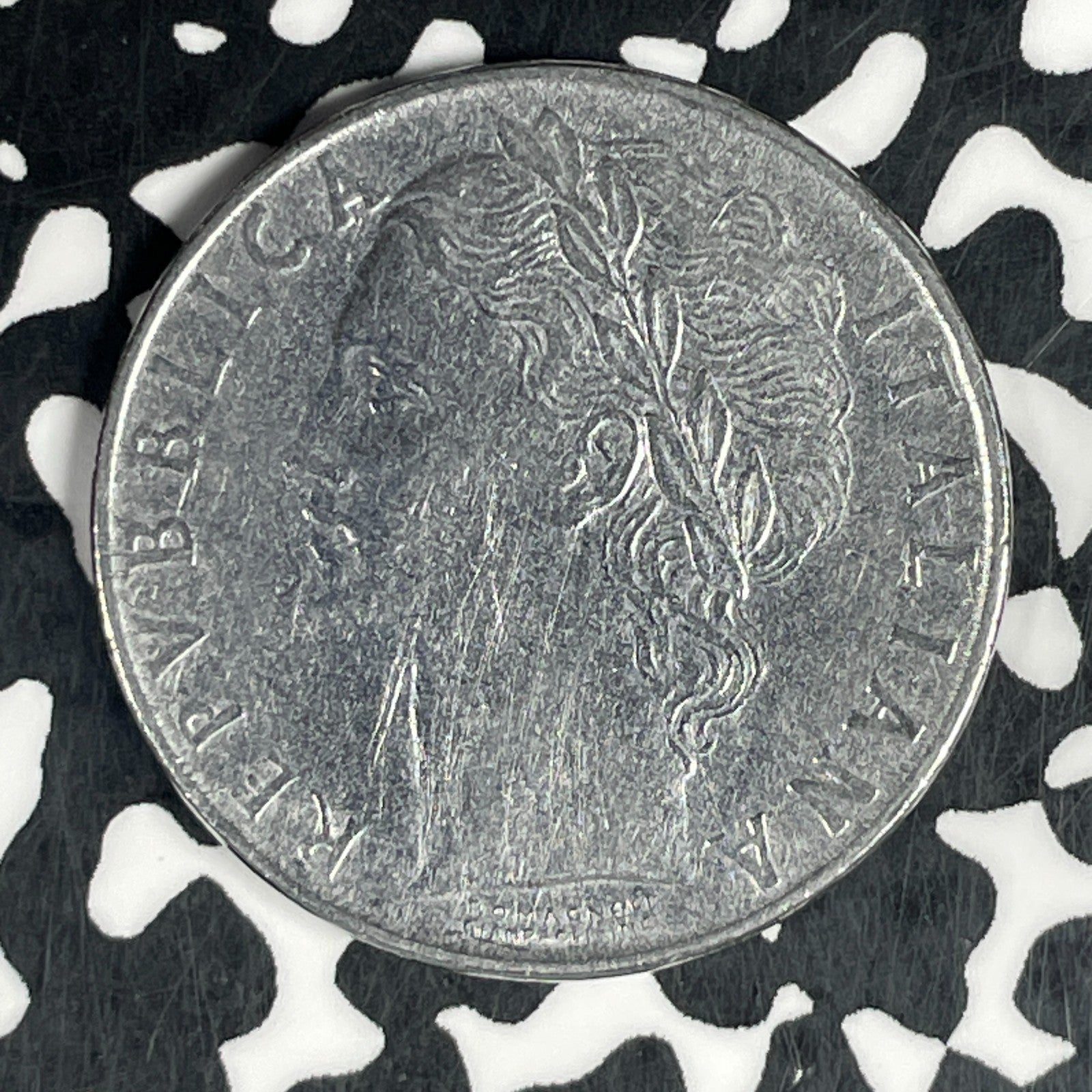 1956-R Italy 100 Lire Lot#C6320