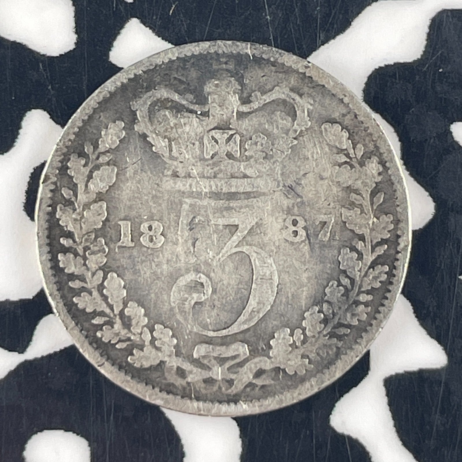 1887 Great Britain 3 Pence Lot#F4541 Silver!