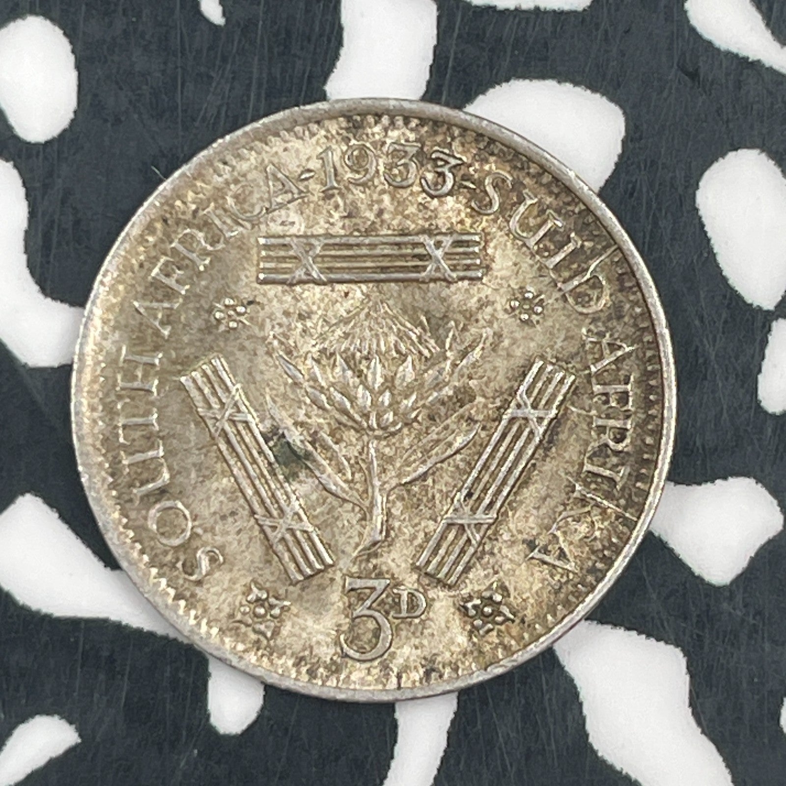 1933 South Africa 3 Pence Threepence Lot#F7830 Silver! High Grade! Beautiful!