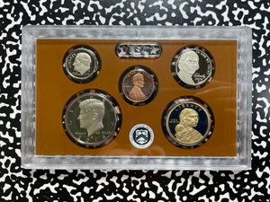 2016 U.S. Mint 13x Coin Proof Set Lot#B2712 With Case & C.O.A.