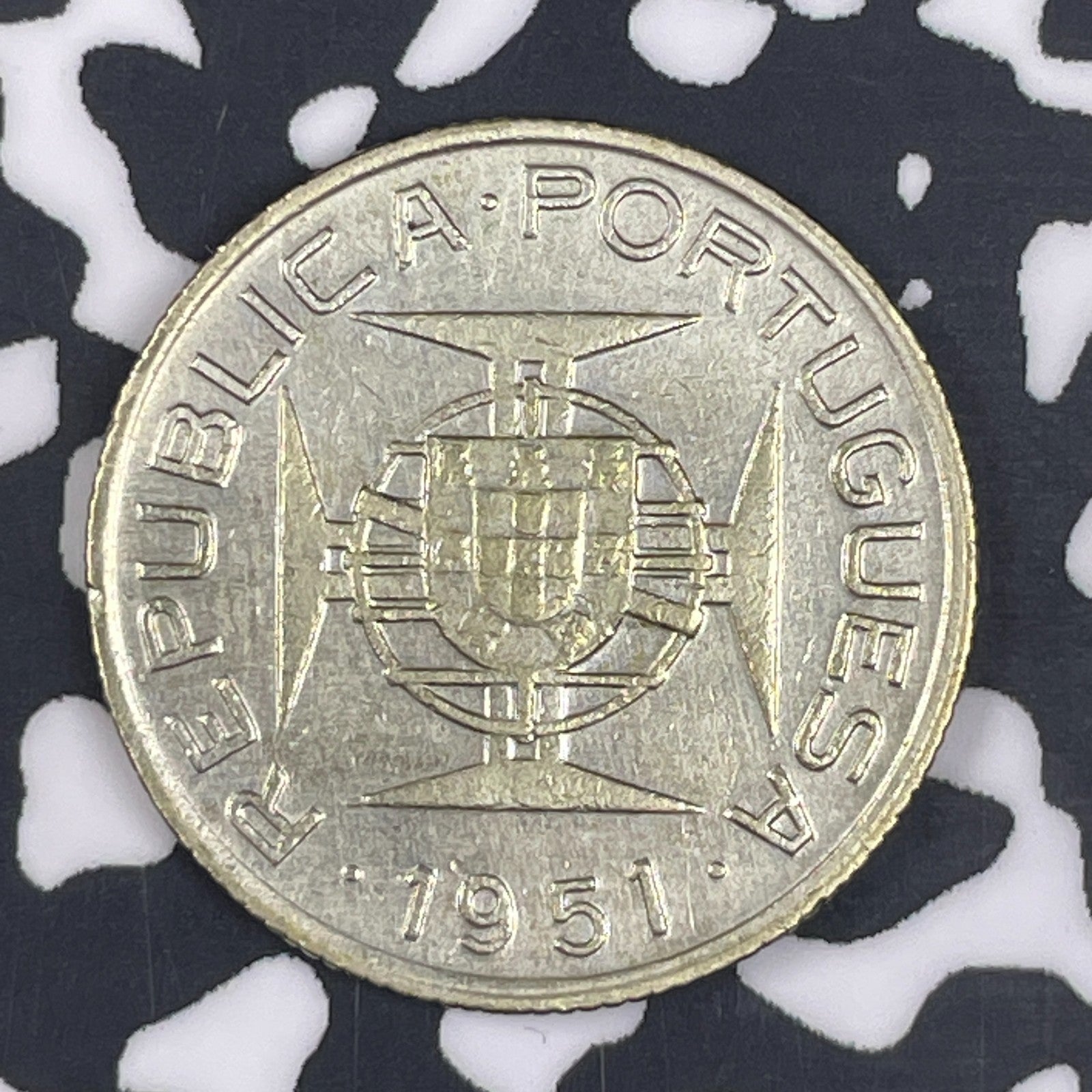 1951 Timor 50 Avos Lot#C9393 Silver! Cleaned