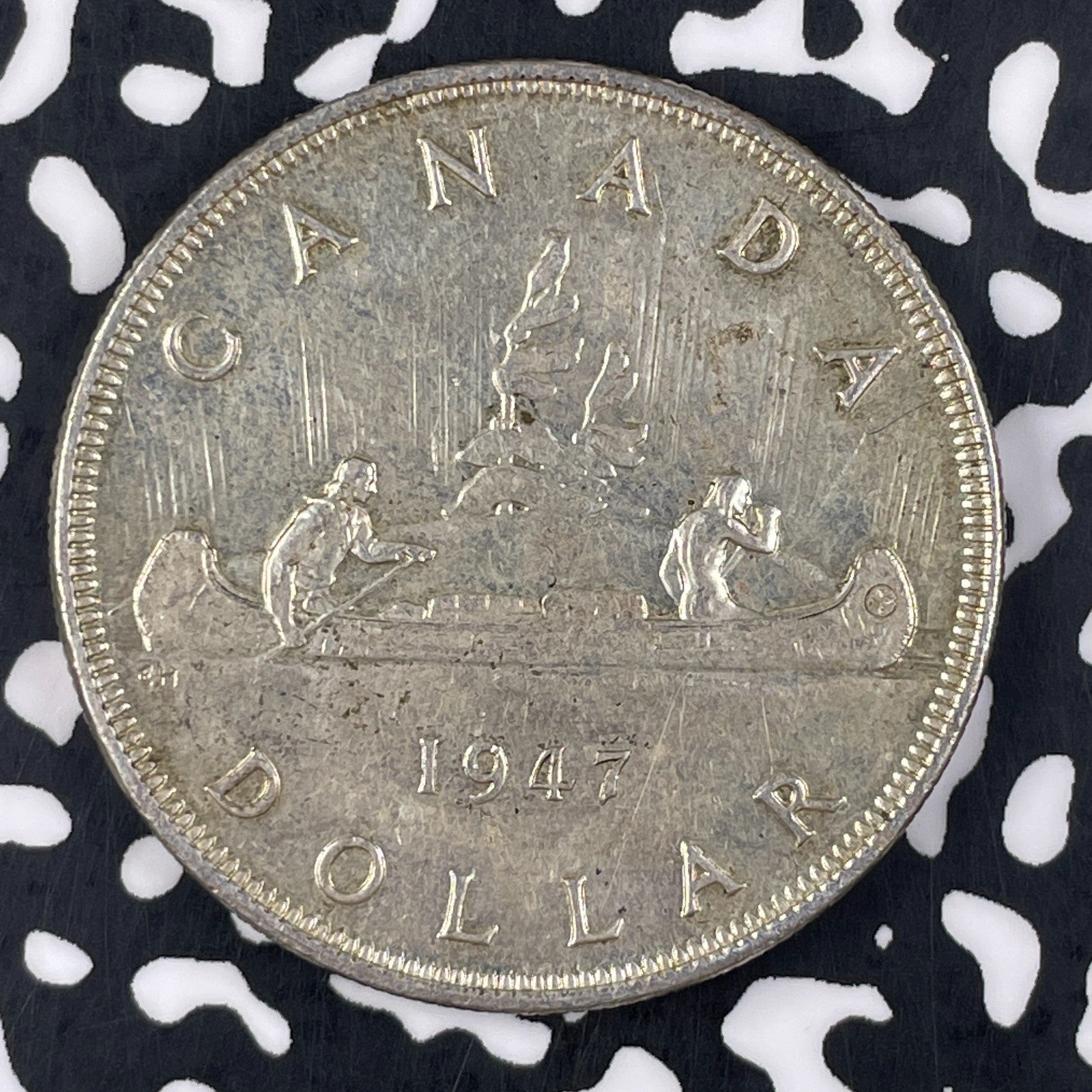1947 Canada $1 Dollar Lot#JM1334 Large Silver! Nice! Blunt '7'