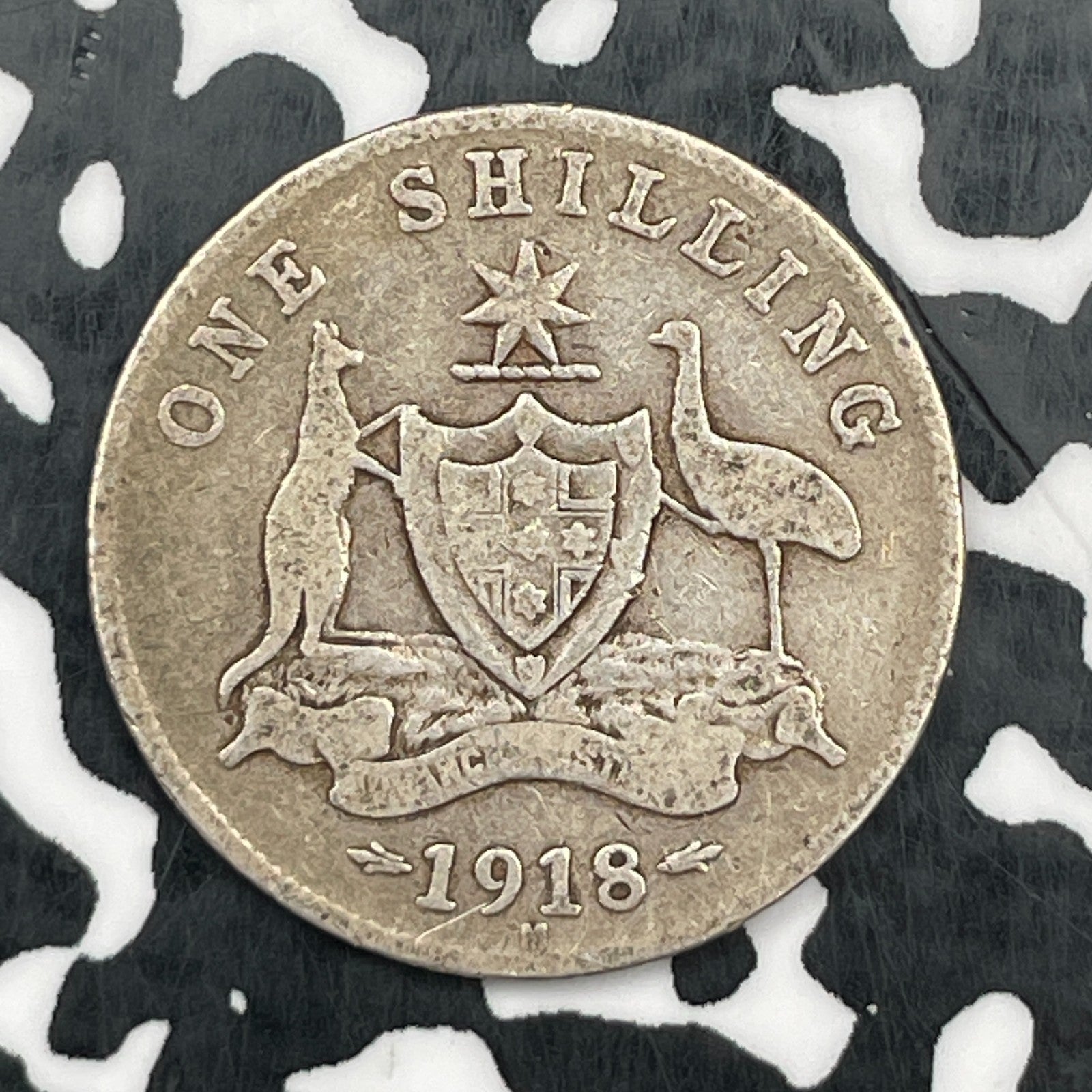 1918 Australia 1 Shilling Lot#N1071 Silver!