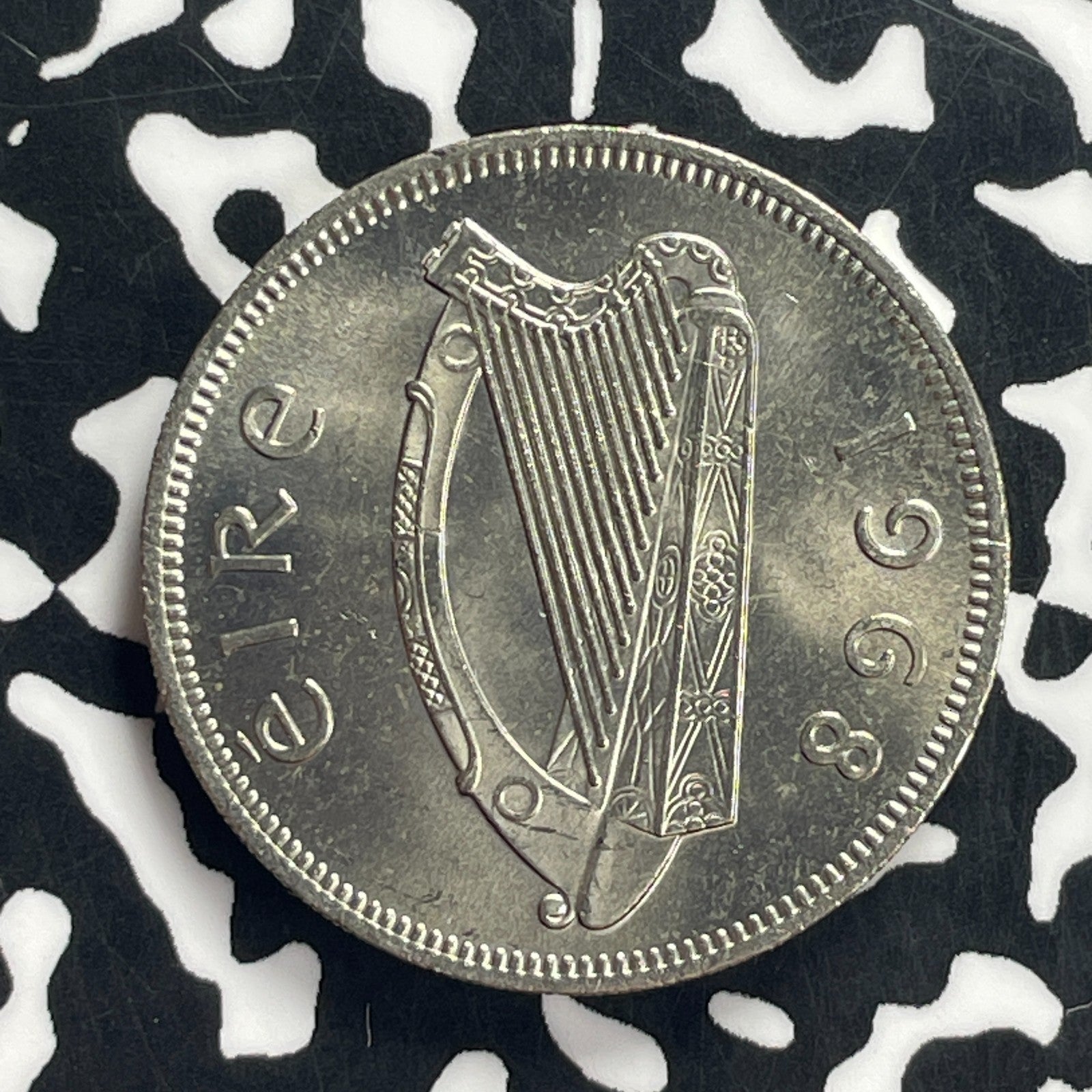 1968 Ireland Florin Lot#T8862 High Grade! Beautiful!