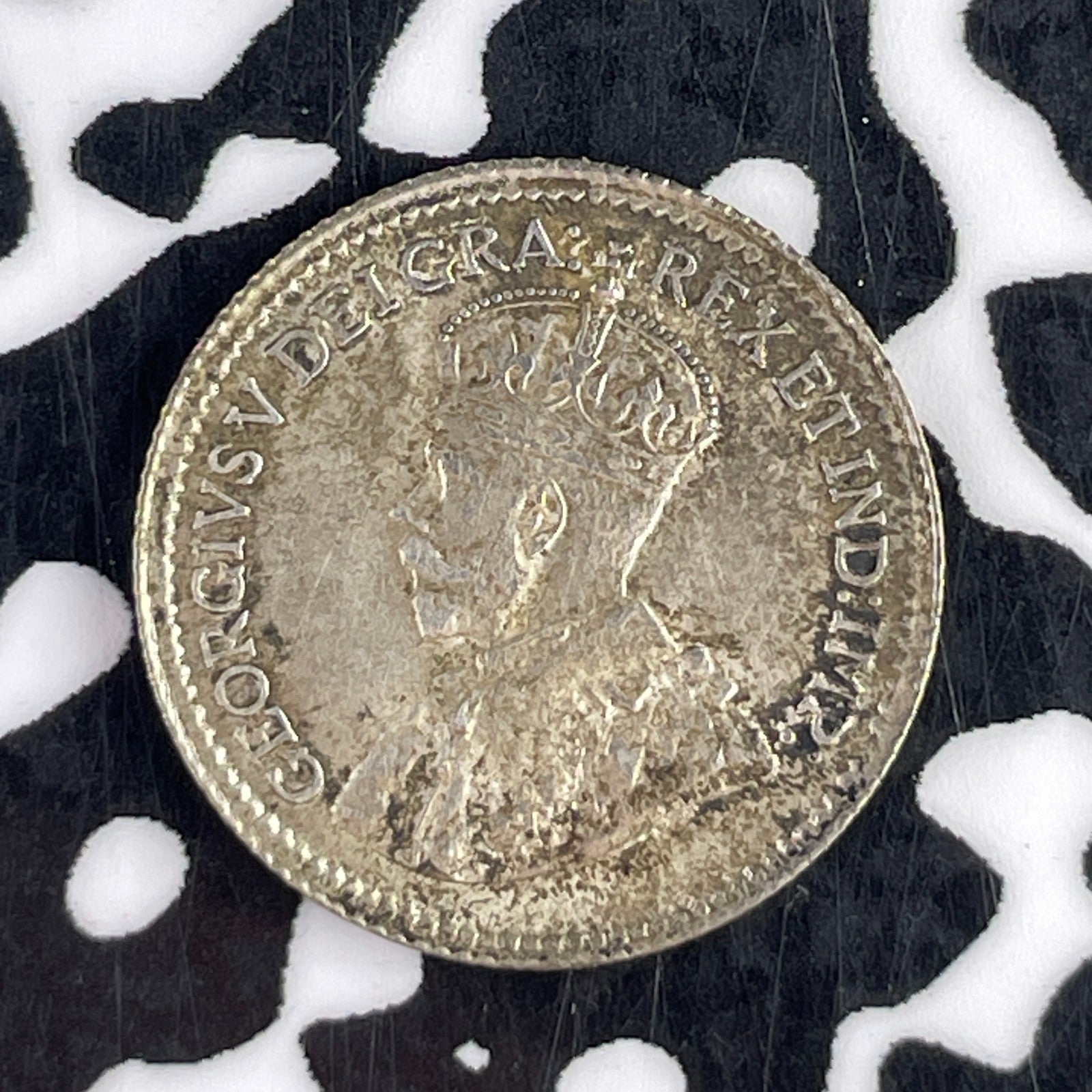 1918 Canada 5 Cents Lot#F2540 Silver! Nice!