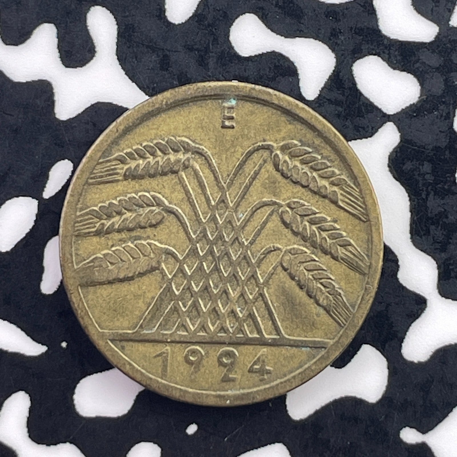 1924-E Germany 10 Pfennig Lot#C5883