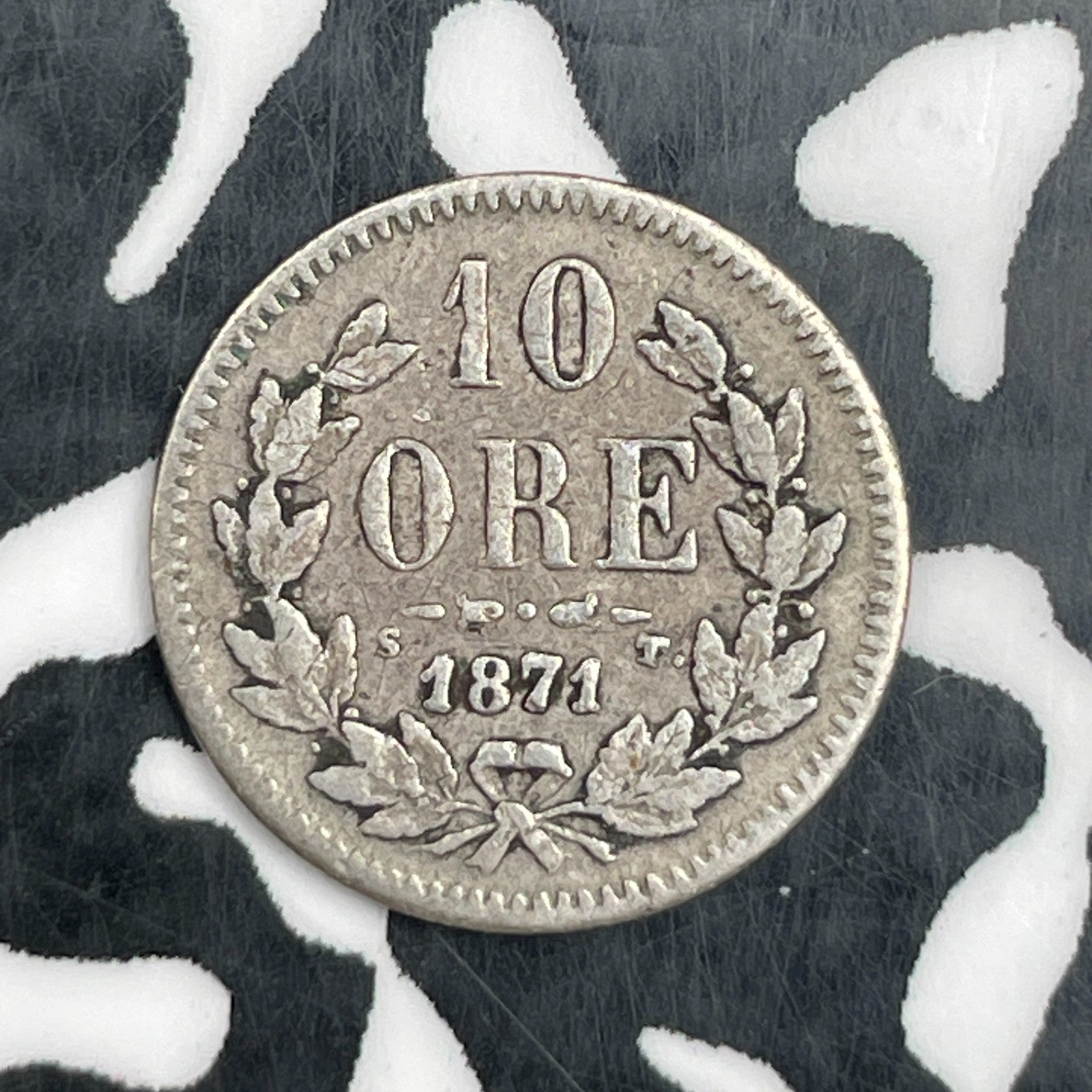 1871 Sweden 10 Ore Lot#N2764 Silver!