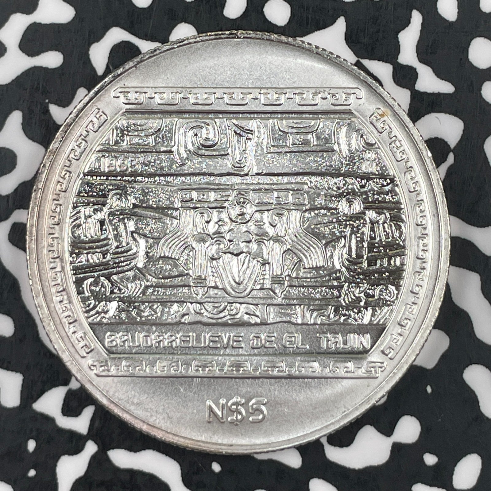 1993 Mexico El Tajin 5 Pesos Lot#JM1476 Silver! 1 Oz .999