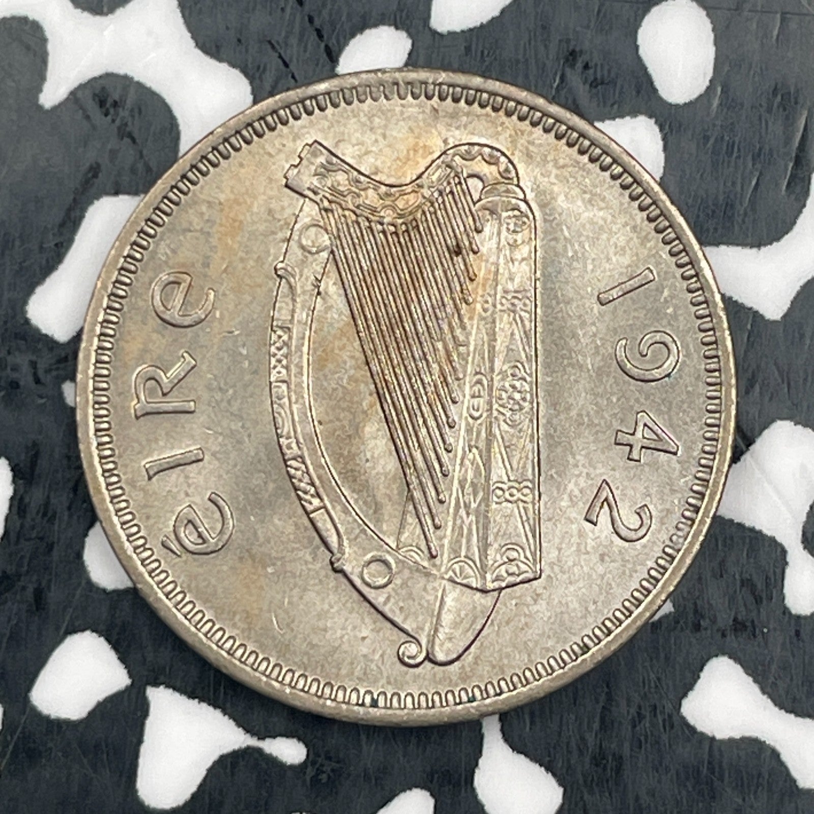 1942 Ireland 6 Pence Sixpence Lot#N3135 Reverse Lamination Error