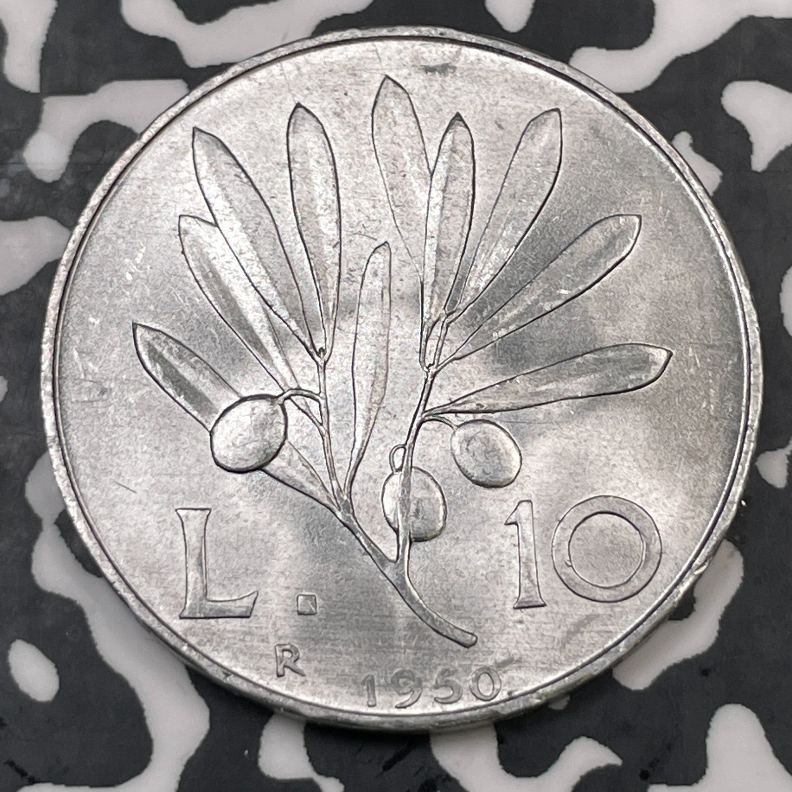 1950-R Italy 10 Lire Lot# N3865 High Grade! Beautiful!