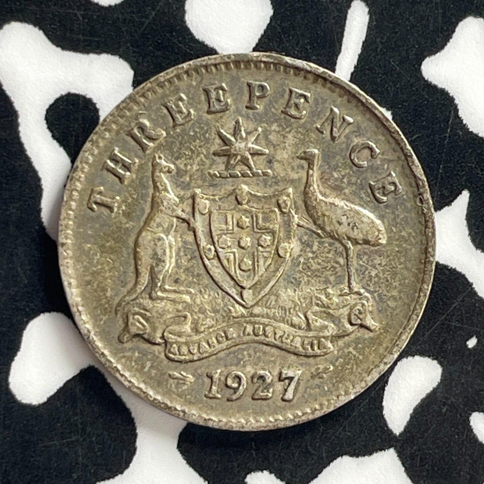 1927 Australia 3 Pence Threepence Lot#C0774 Silver!