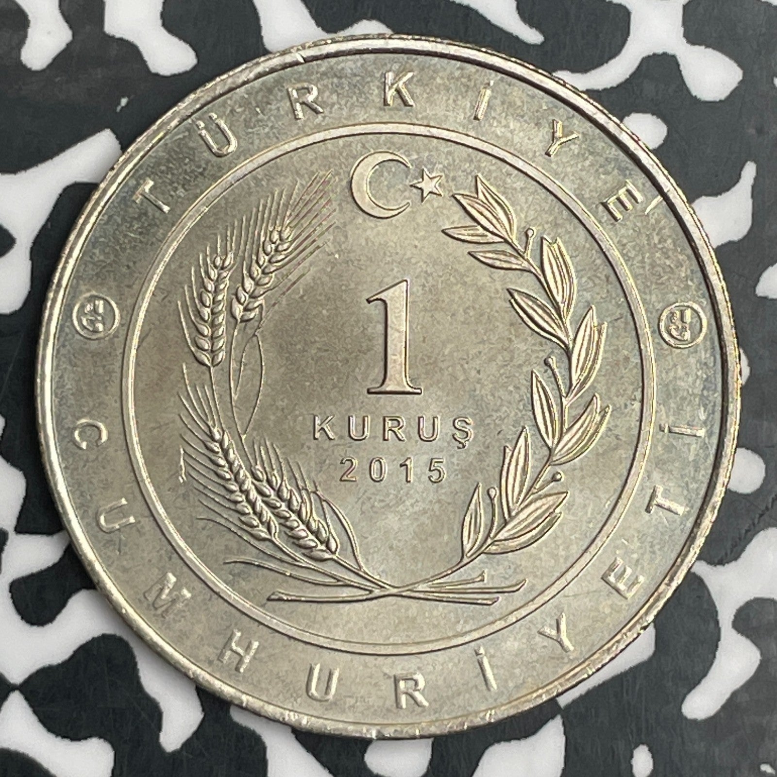 2015 Turkey 1 Kurus Lot#F9586 High Grade! Beautiful!