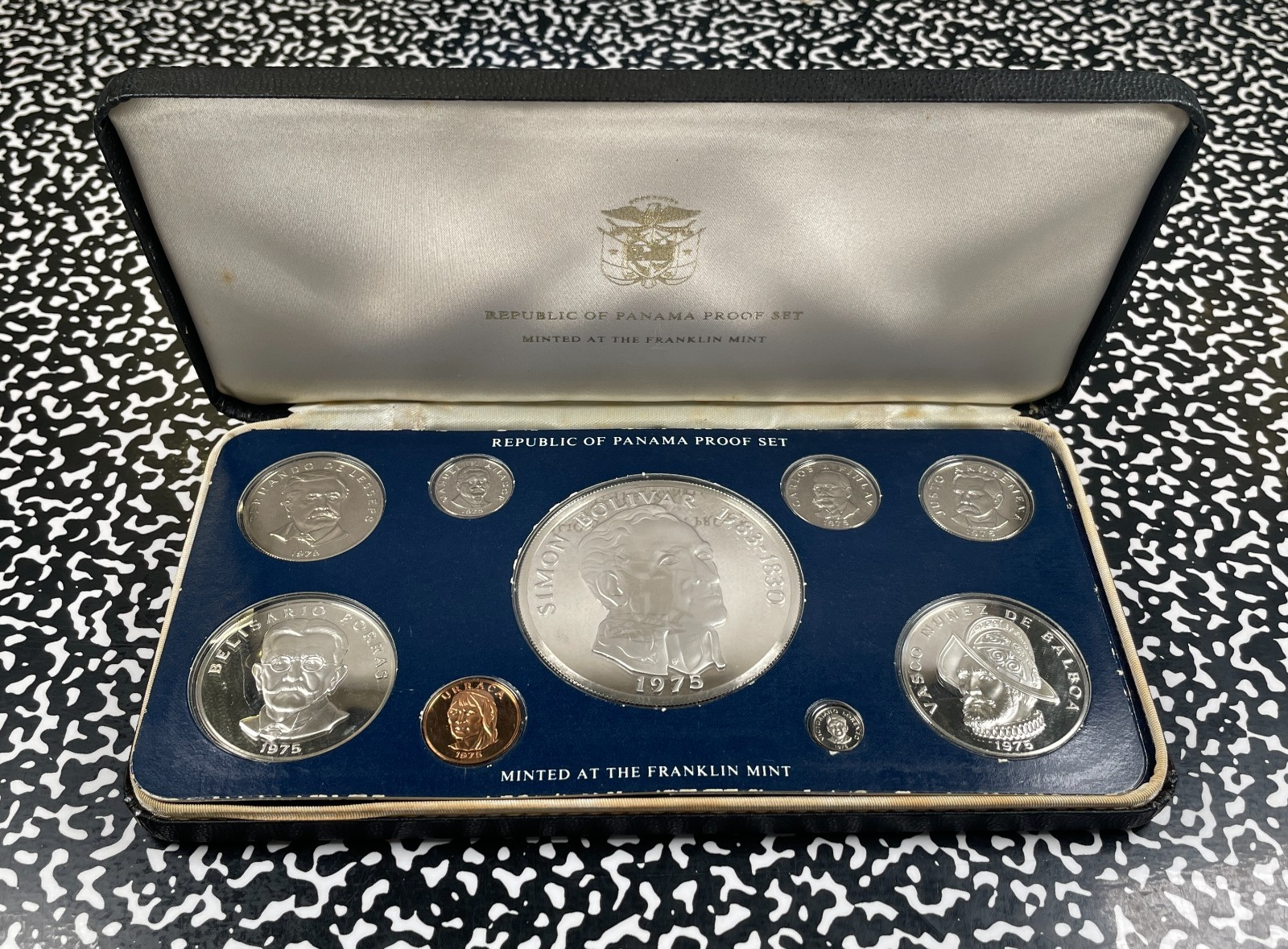 1975 Panama 9x Coin Proof Set Lot#B3559 Including Silver! With Case & C.O.A.