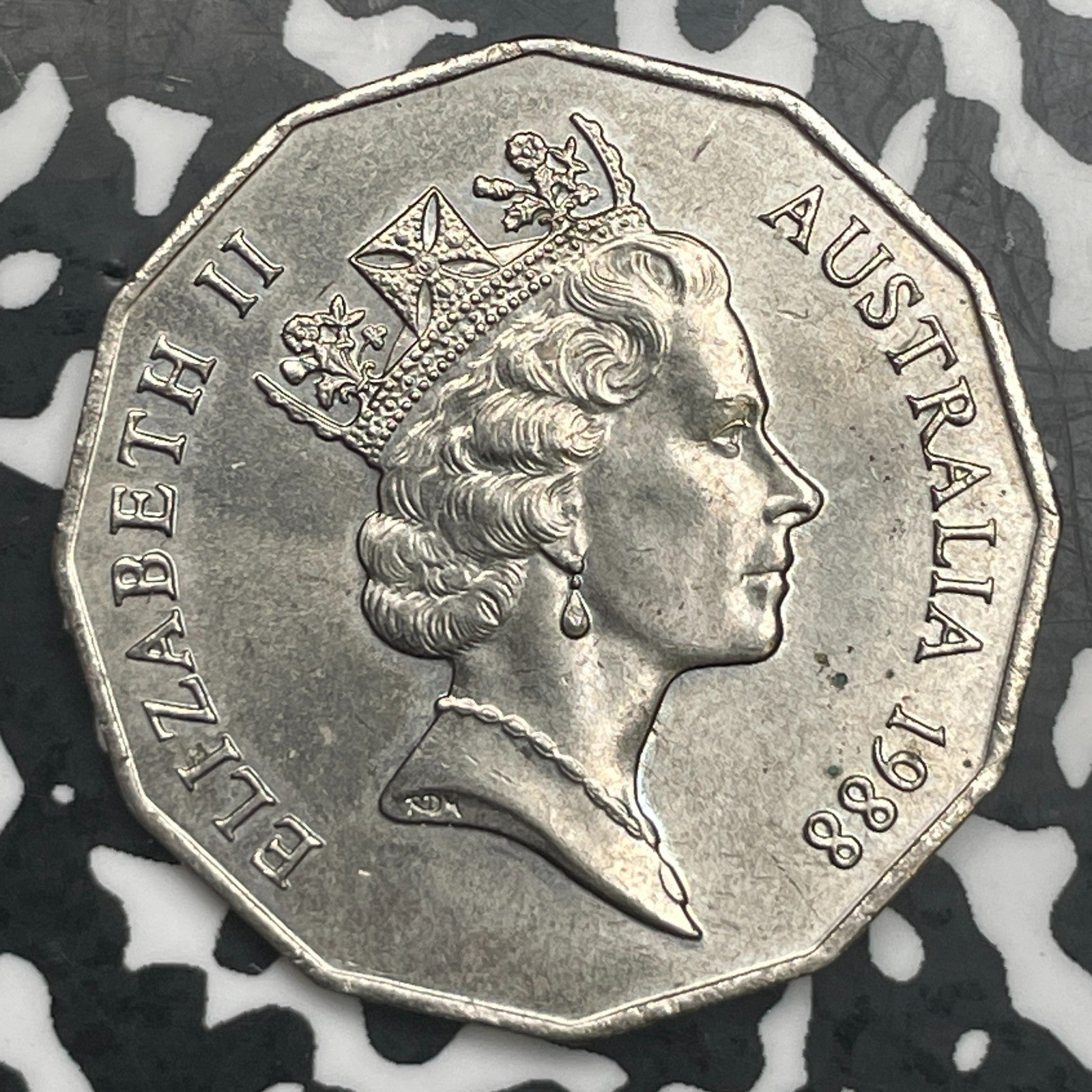 1988 Australia 50 Cents Lot#F7317 High Grade! Beautiful!
