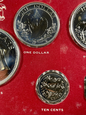 1975 Bahamas 9x Coin Uncirculated Mint Set Lot#B1825 With Original Case