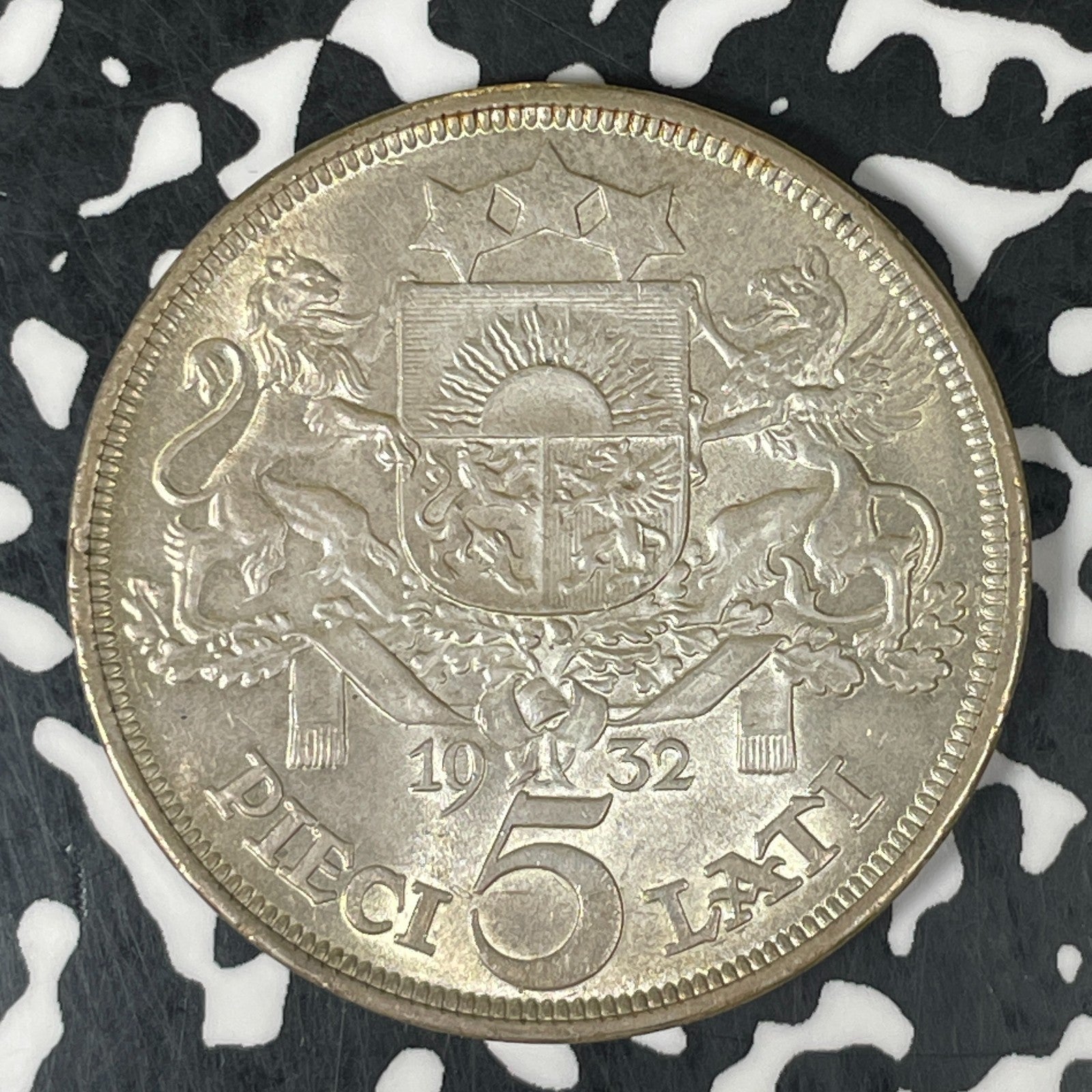 1932 Latvia 5 Lati Lot#JM0572 Large Silver! High Grade! Beautiful!