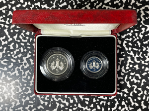 1990 Great Brtiain 2x 5 Pence Proof Set Lot#B2507 Silver! With Box & C.O.A.