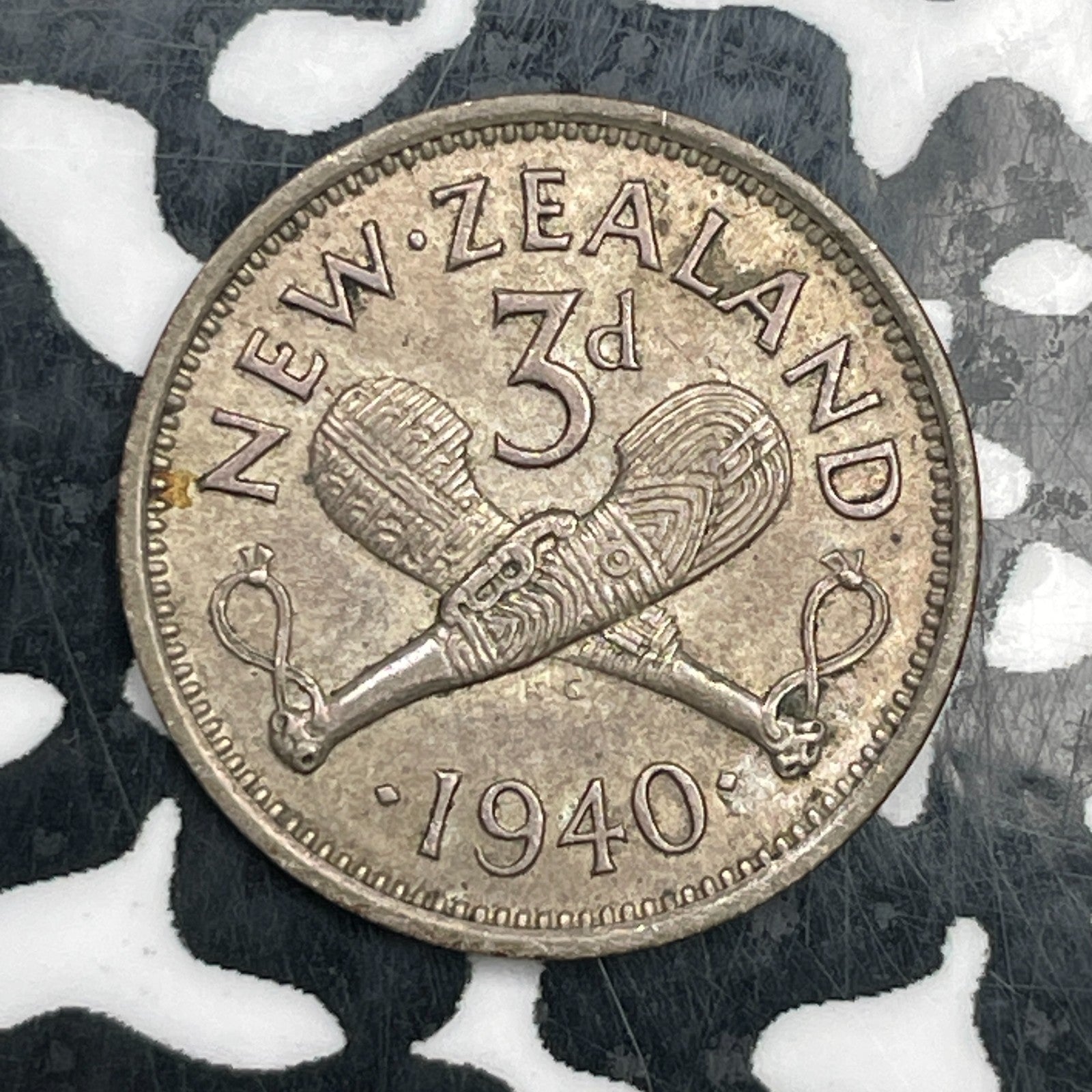 1940 New Zealand 3 Pence Threepence Lot#N2620 Silver! Nice!