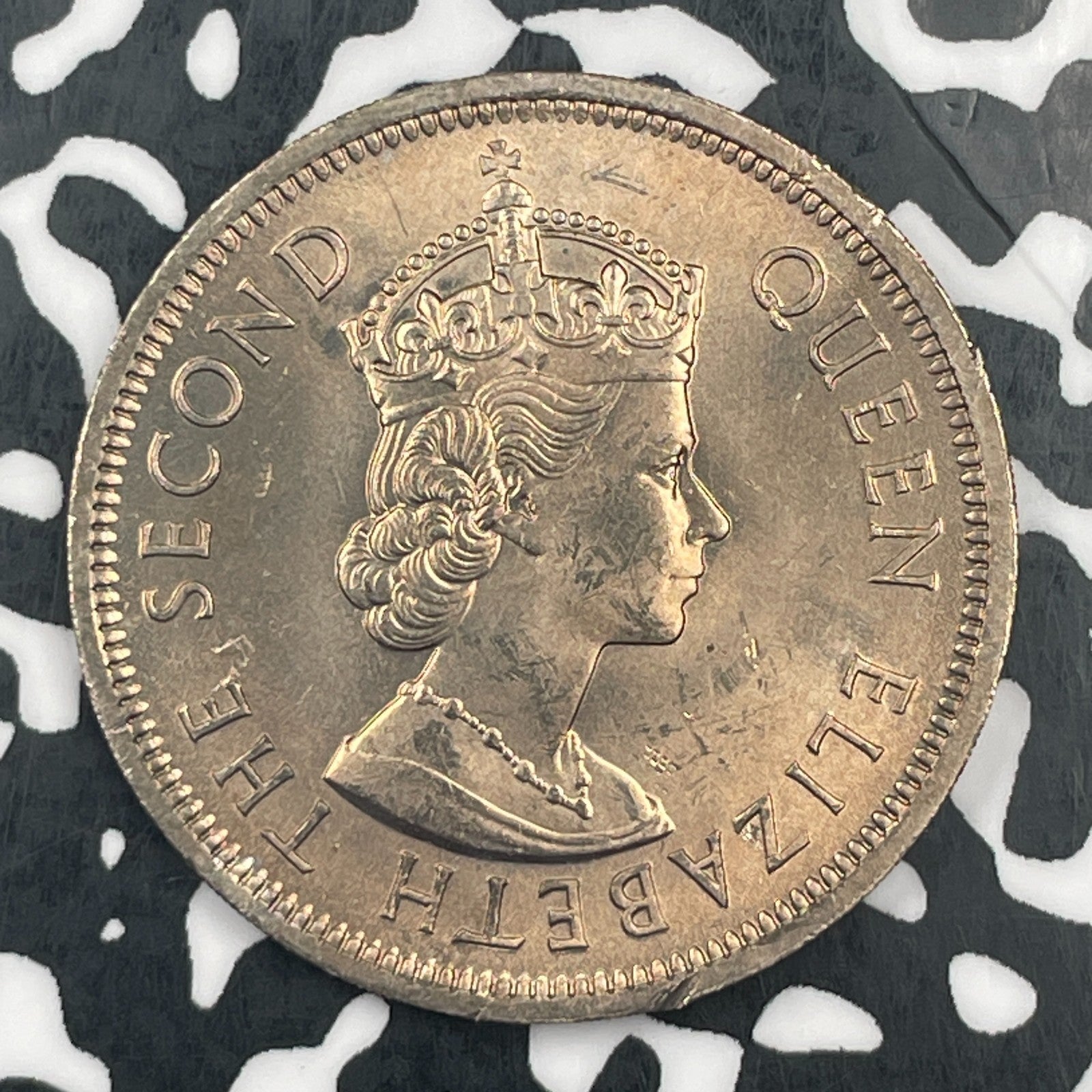 1960 Hong Kong $1 Dollar Lot#F8301 High Grade! Beautiful!