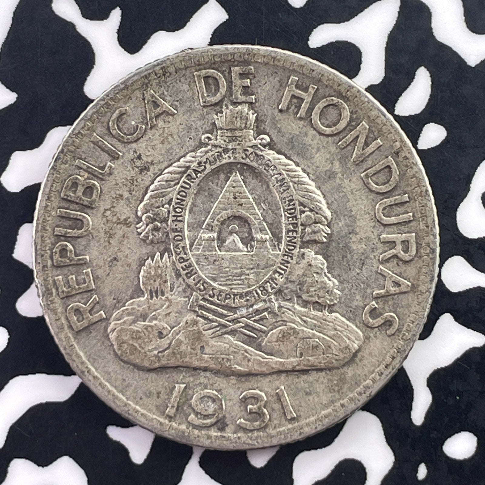1931 Honduras 1 Lempira Lot#C6798 Silver!
