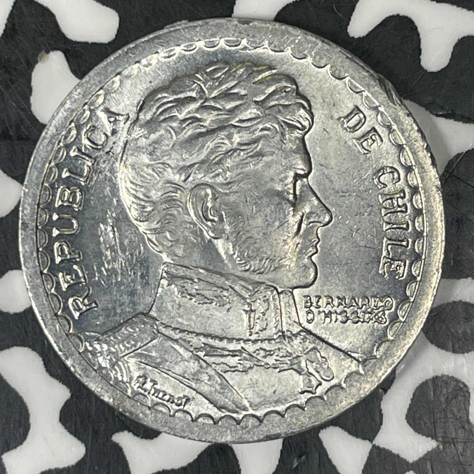 1956-So Chile 1 Peso Lot#C8268 High Grade! Beautiful!
