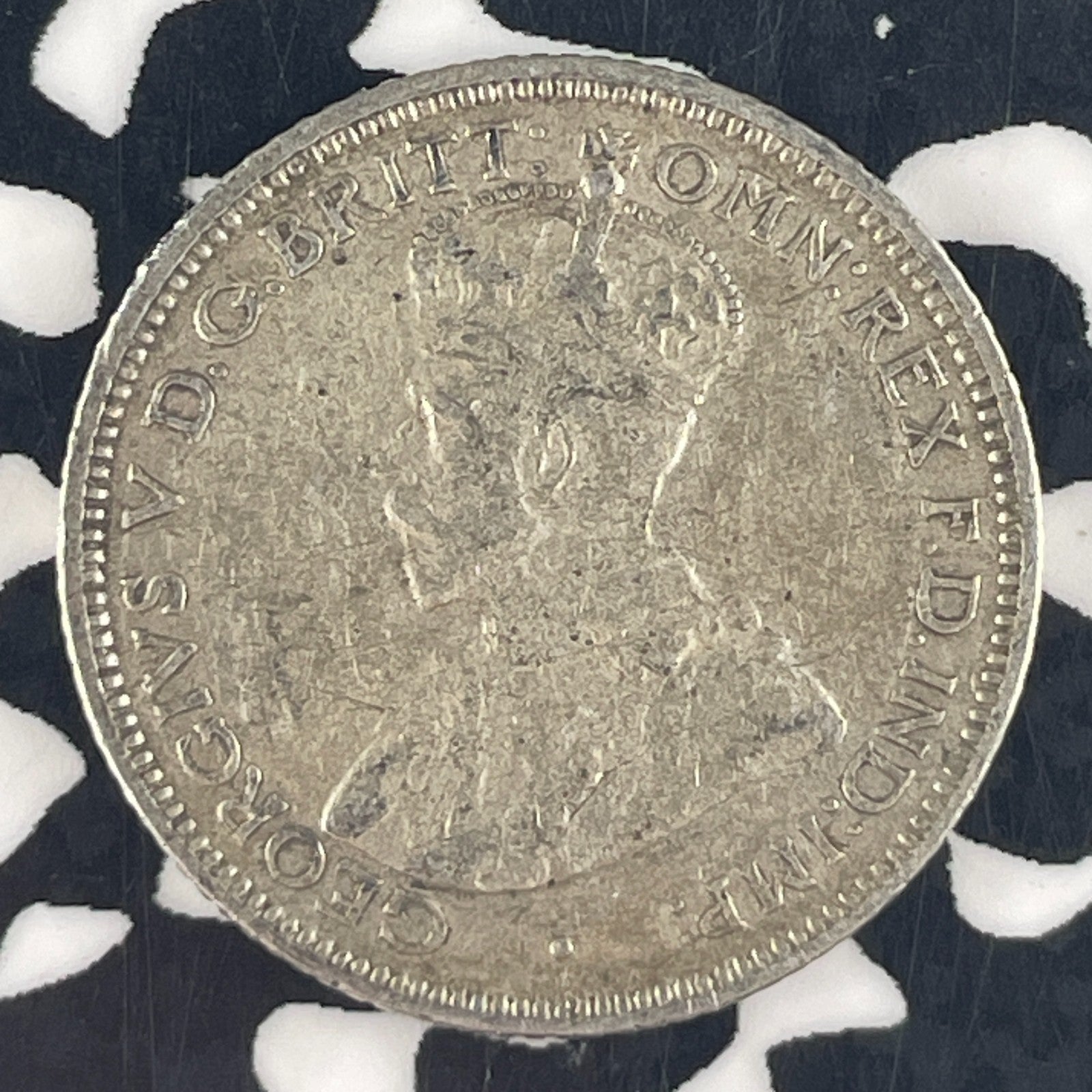 1928 Australia 6 Pence Sixpence Lot#F4552 Silver!
