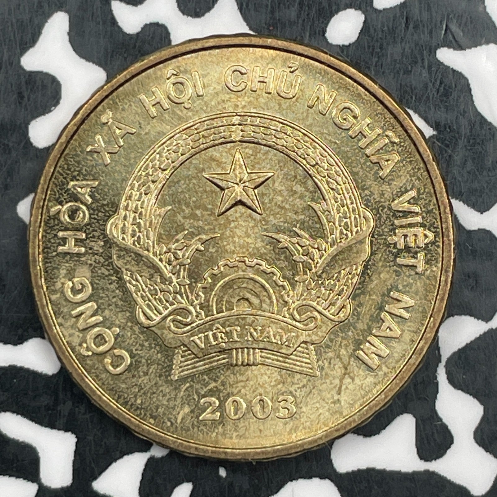 2003 Vietnam 5000 Dong Lot#F9567 High Grade! Beautiful!