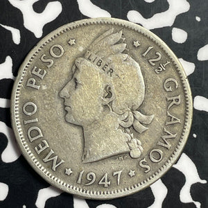 1947 Dominican Republic 1/2 Peso Half Peso Lot#T1501 Silver!