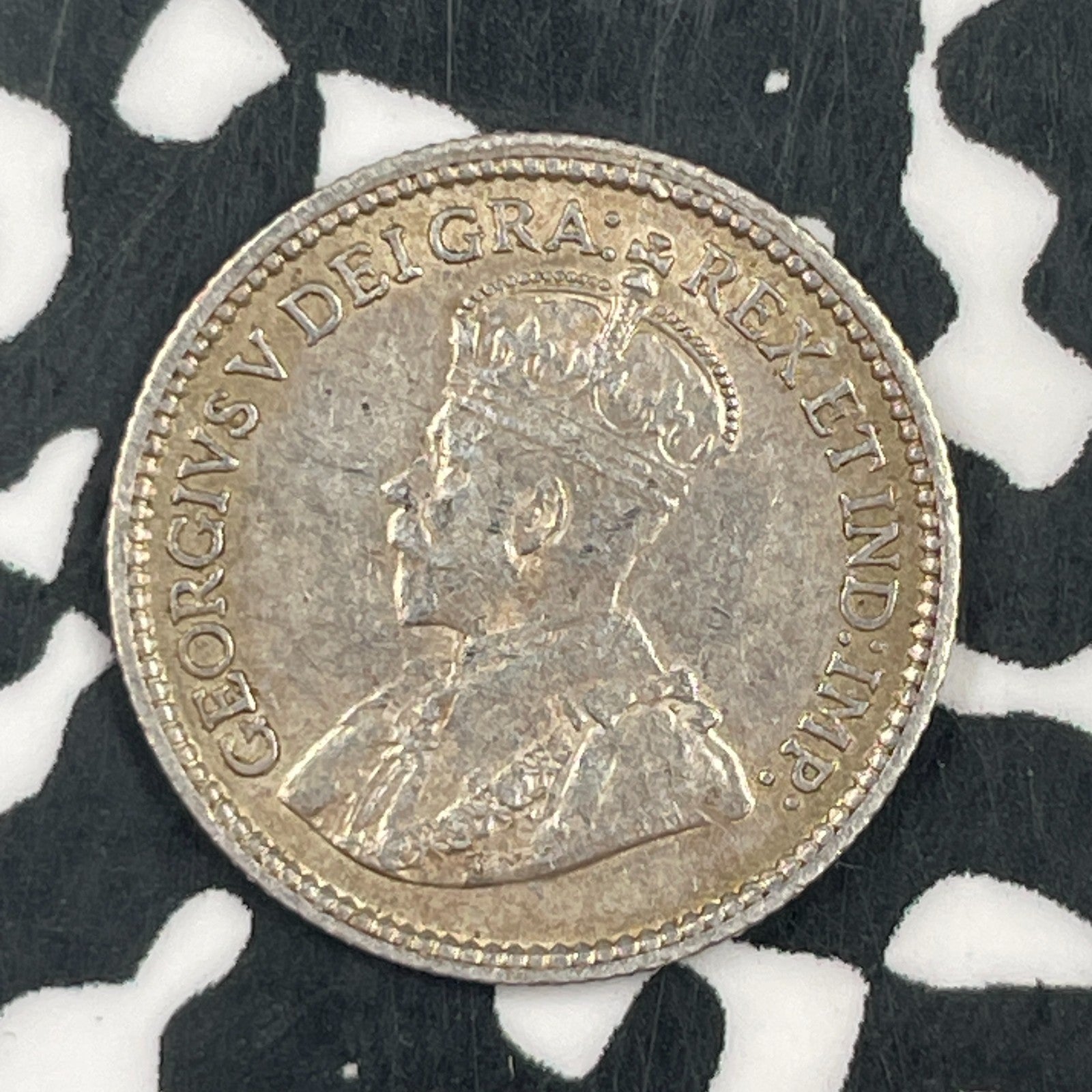 1913 Canada 5 Cents Lot#F5051 Silver! Nice!