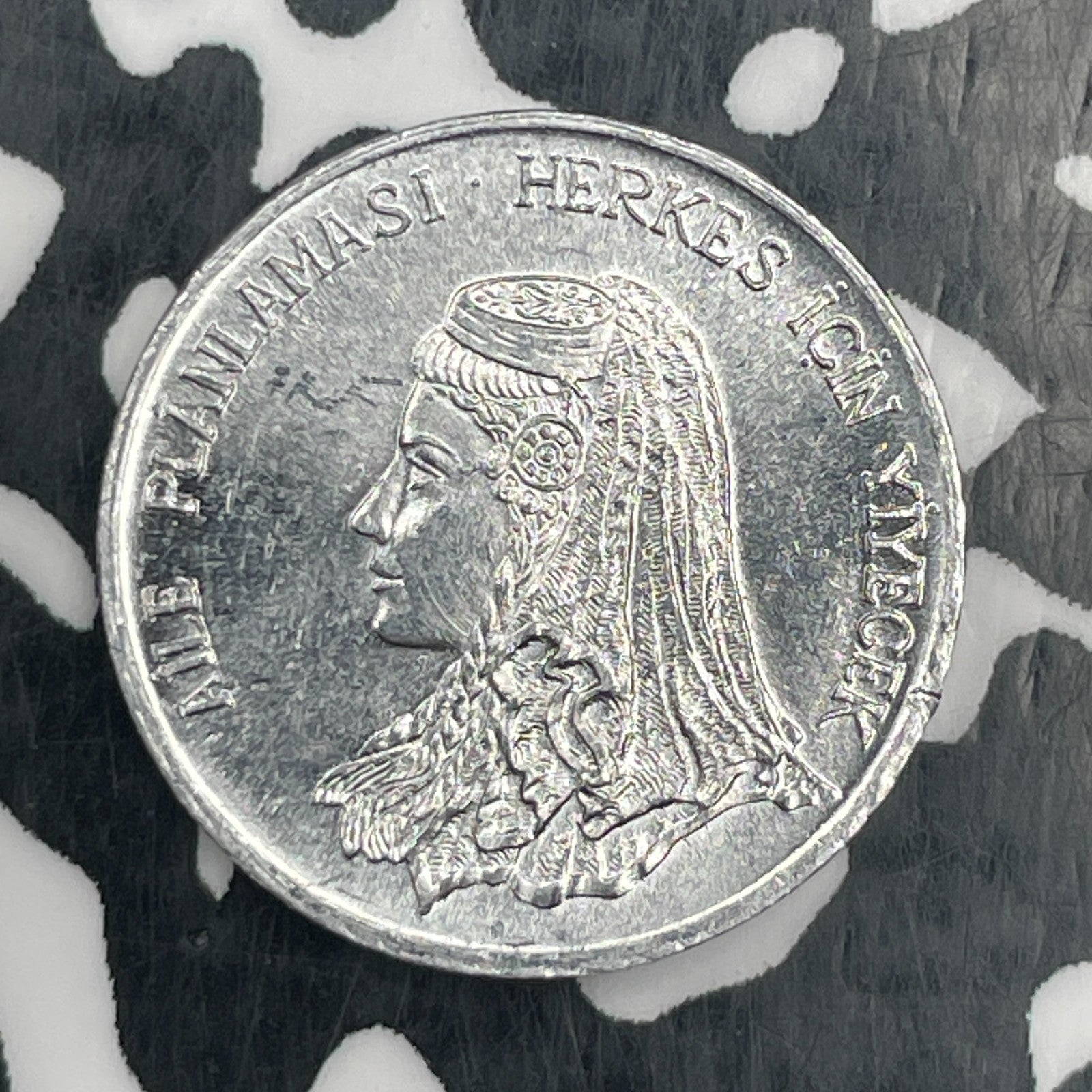 1975 Turkey 5 Kurus Lot#N0395 High Grade! Beautiful!