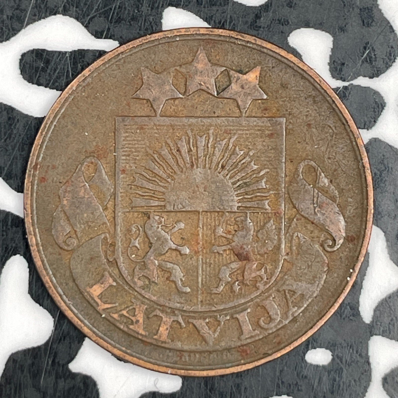 1922 Latvia 5 Santimi Lot#F5910
