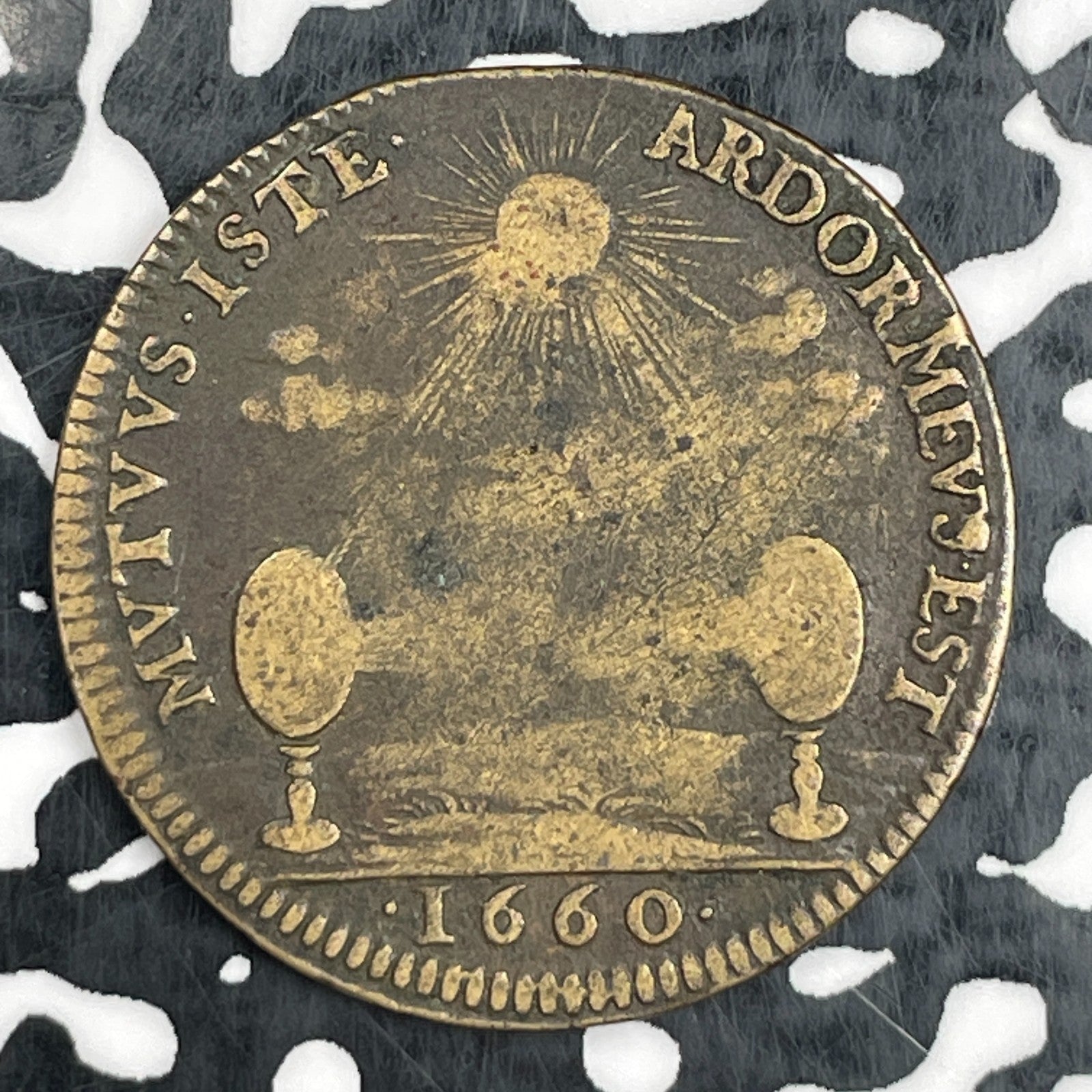 1660 France Louis XIV 2 Mirrors/Sun Jeton Lot#N1664 F-12557