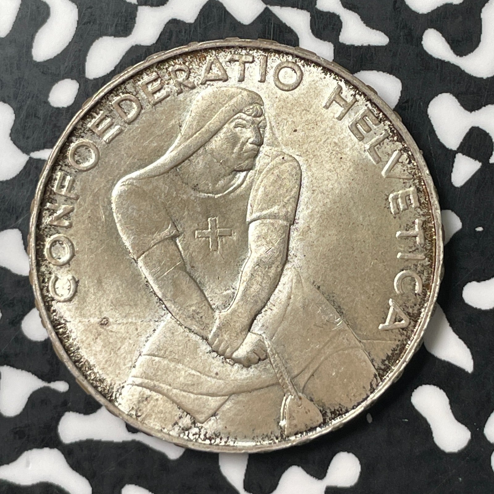 1939-B Switzerland Laupen 5 Francs Lot#JM1482 Silver! High Grade! Beautiful!